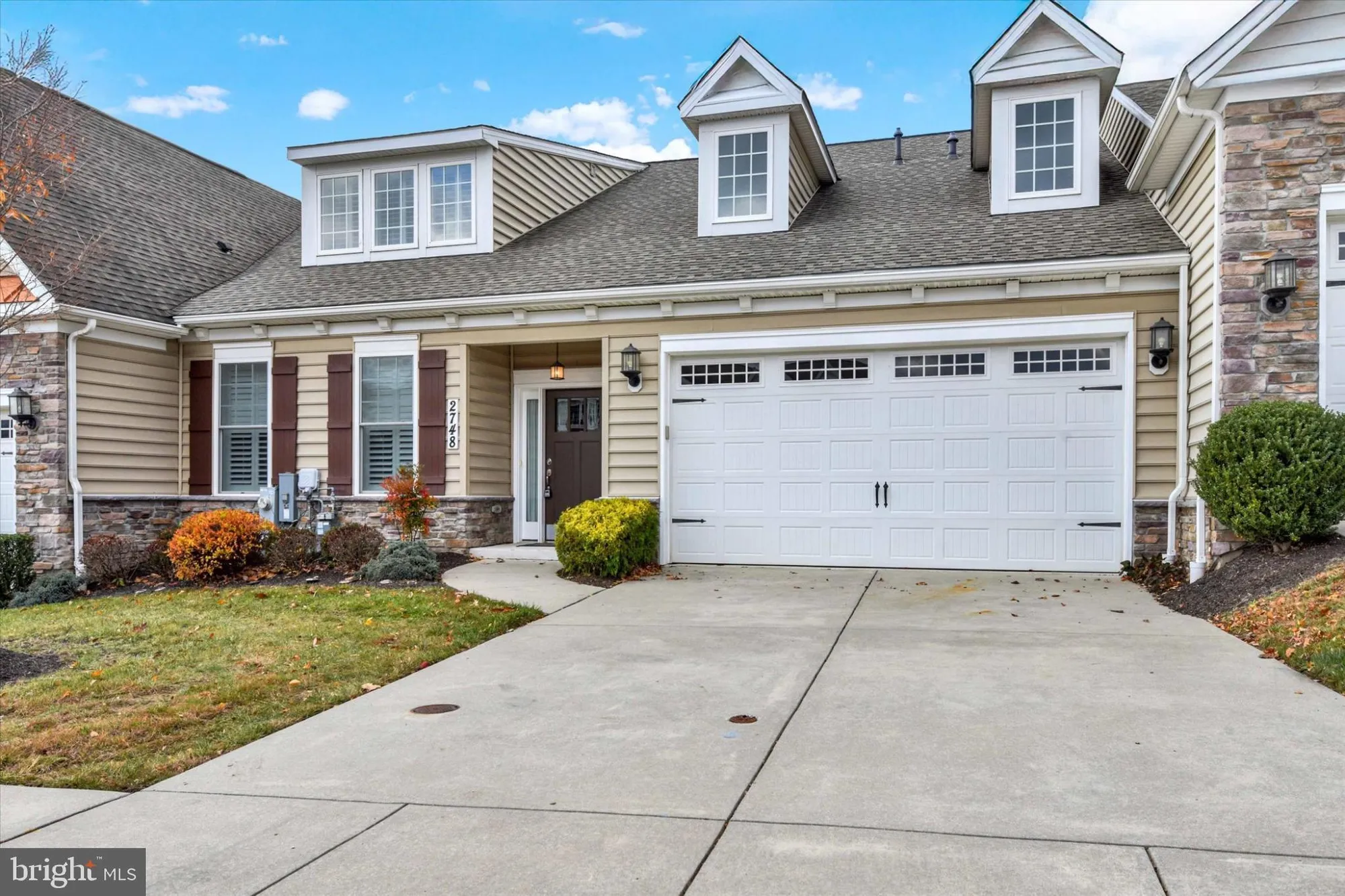 Property Slideshow image 1 of 29 | 2748 vistas dr # 11, Manchester, MD, 21102