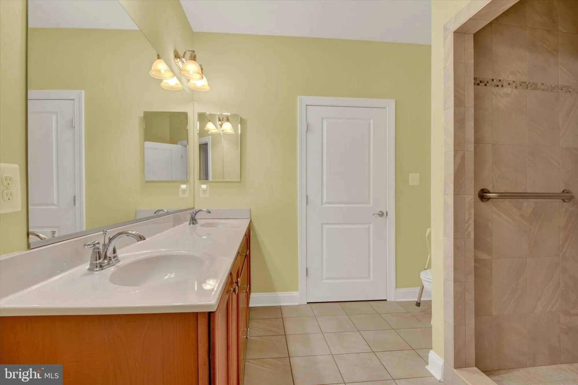 Property Slideshow image 14 of 29 | 2748 vistas dr # 11, Manchester, MD, 21102