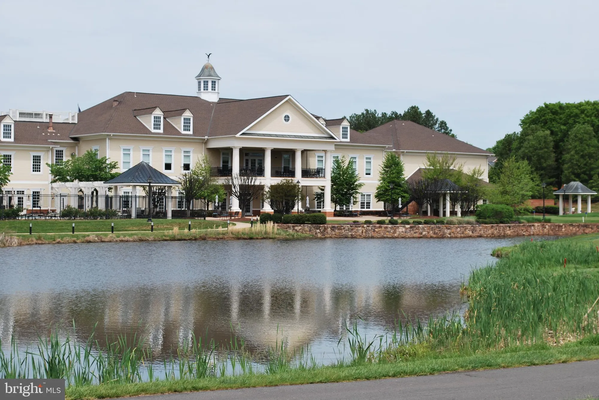 Property Slideshow image 17 of 17 | 15100 heather mill ln apt 407, Haymarket, VA, 20169