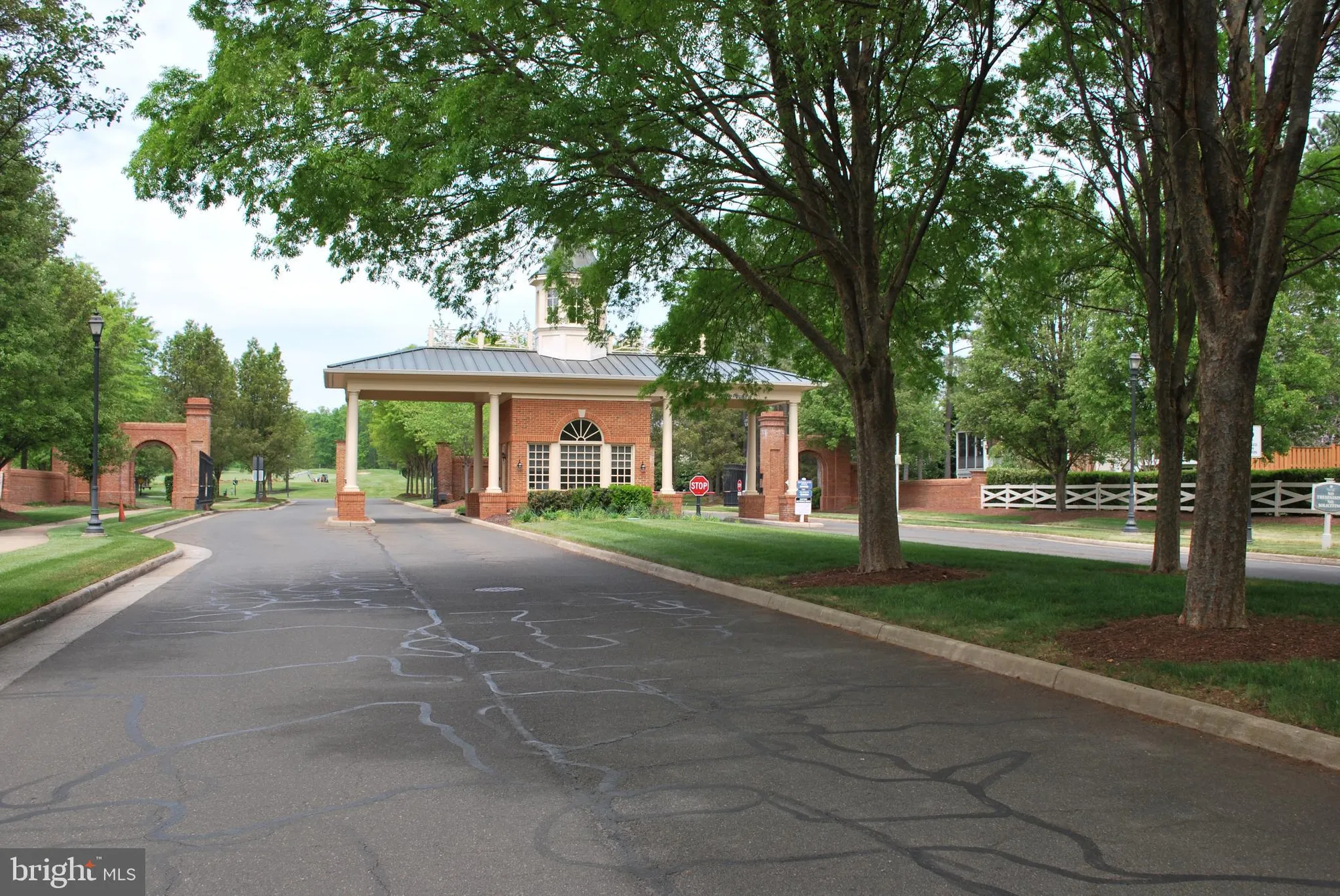 Property Slideshow image 16 of 17 | 15100 heather mill ln apt 407, Haymarket, VA, 20169