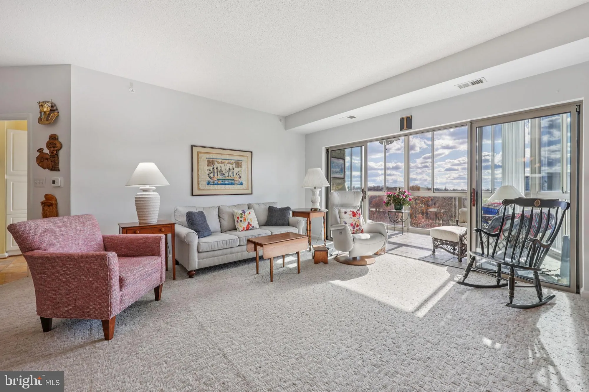 Property Slideshow image 10 of 41 | 19375 cypress ridge ter 601, Leesburg, VA, 20176