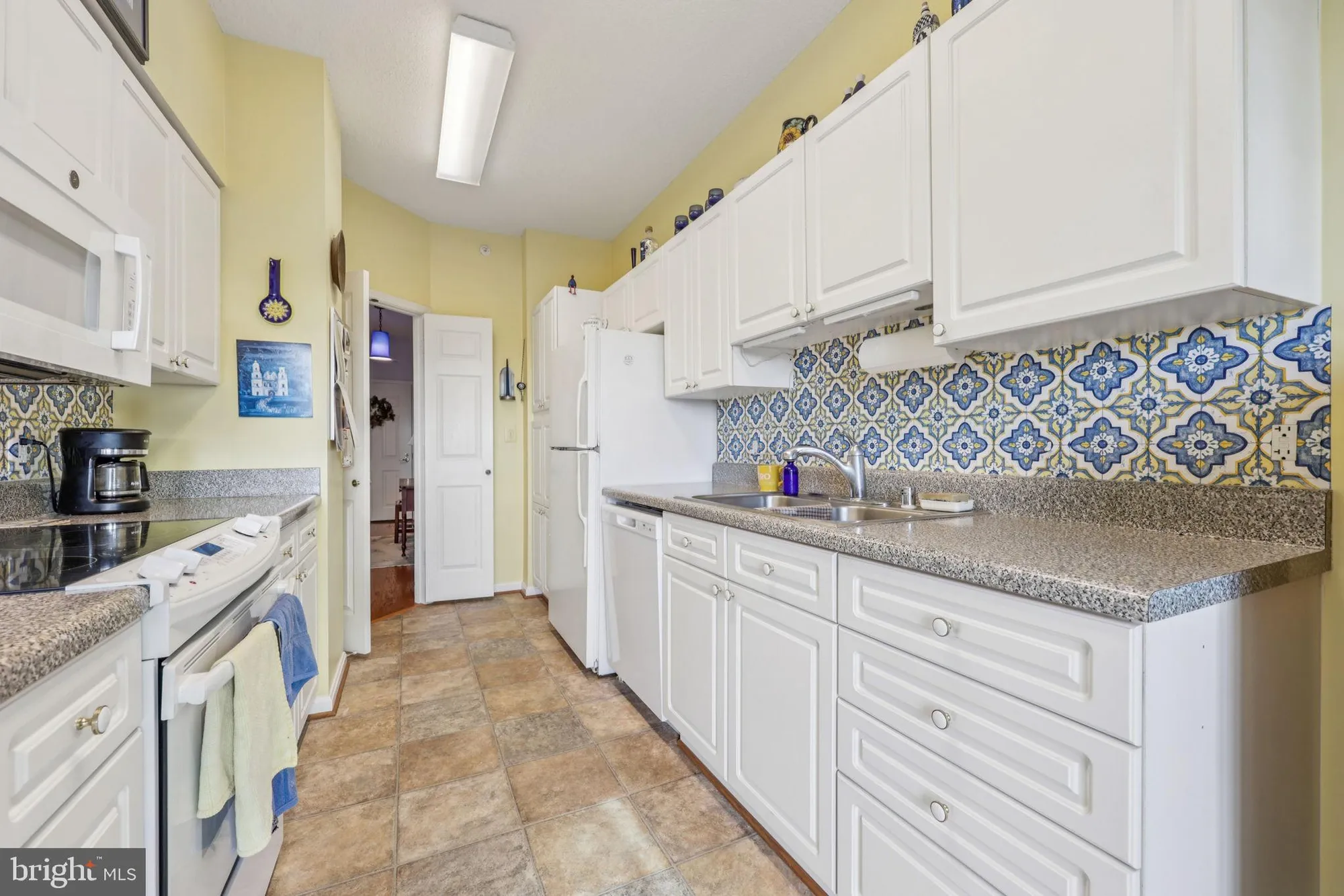 Property Slideshow image 18 of 41 | 19375 cypress ridge ter 601, Leesburg, VA, 20176