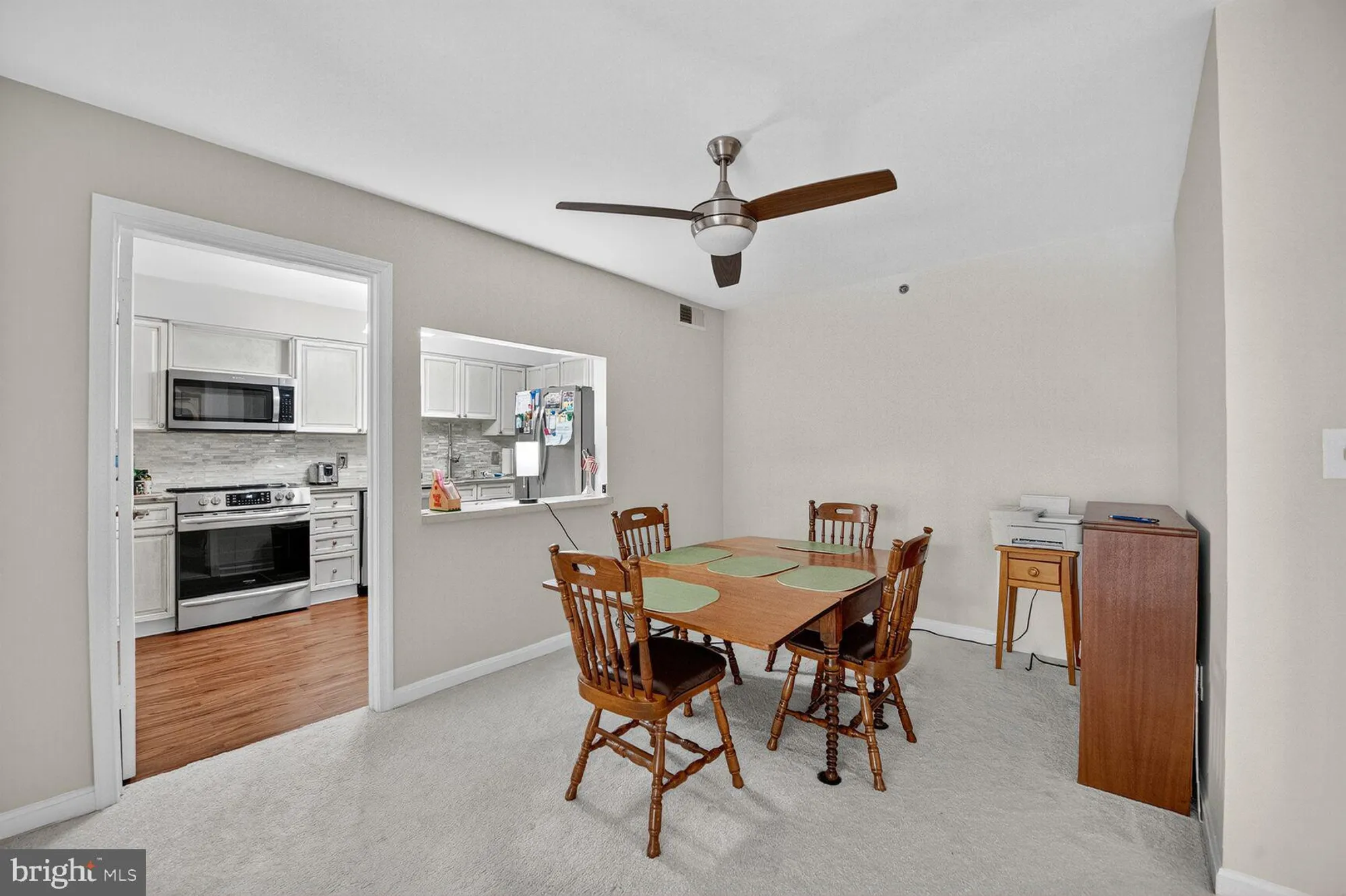 Property Slideshow image 9 of 21 | 19385 cypress ridge ter unit 404, Leesburg, VA, 20176