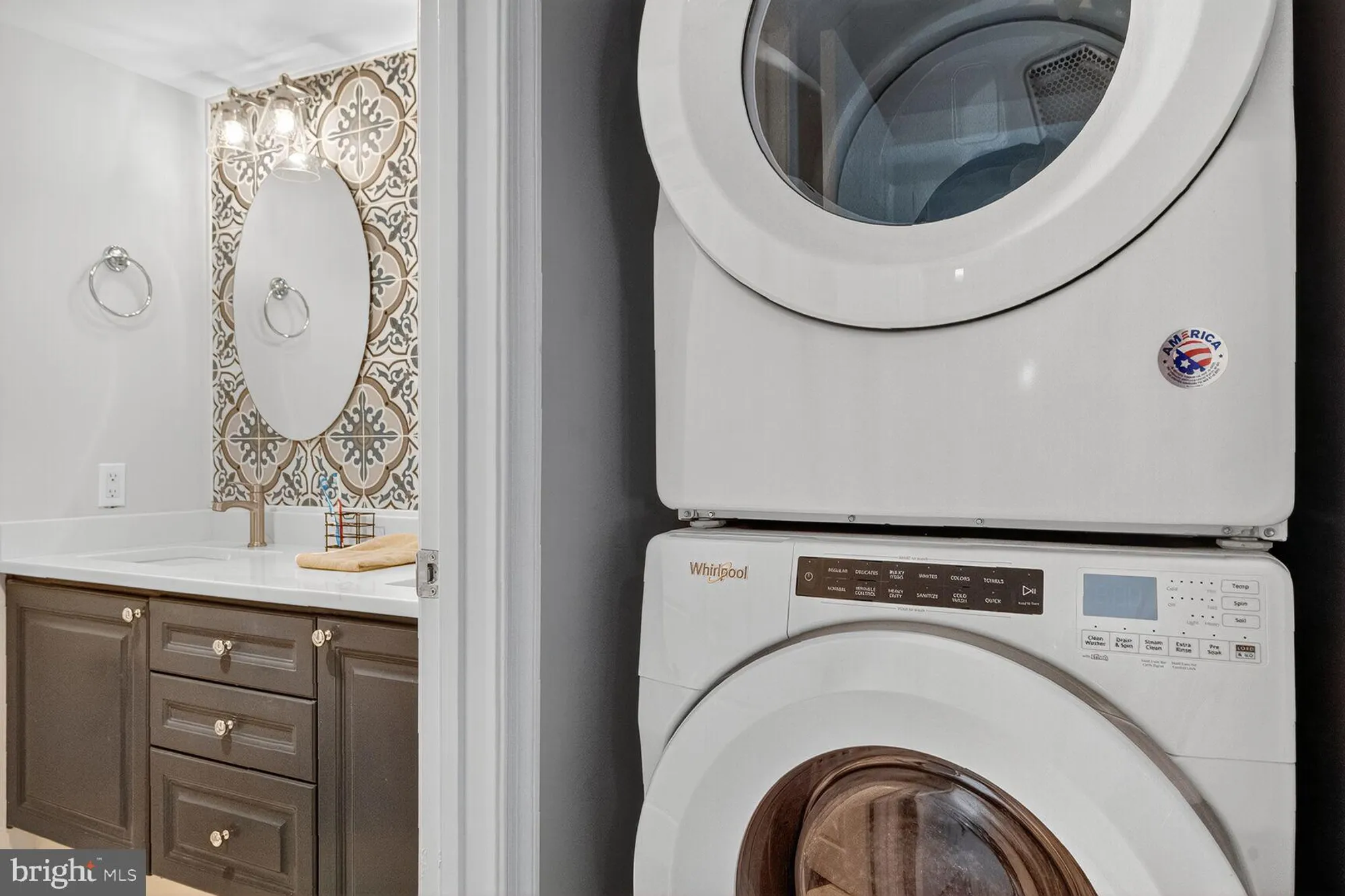 Property Slideshow image 16 of 21 | 19385 cypress ridge ter unit 404, Leesburg, VA, 20176