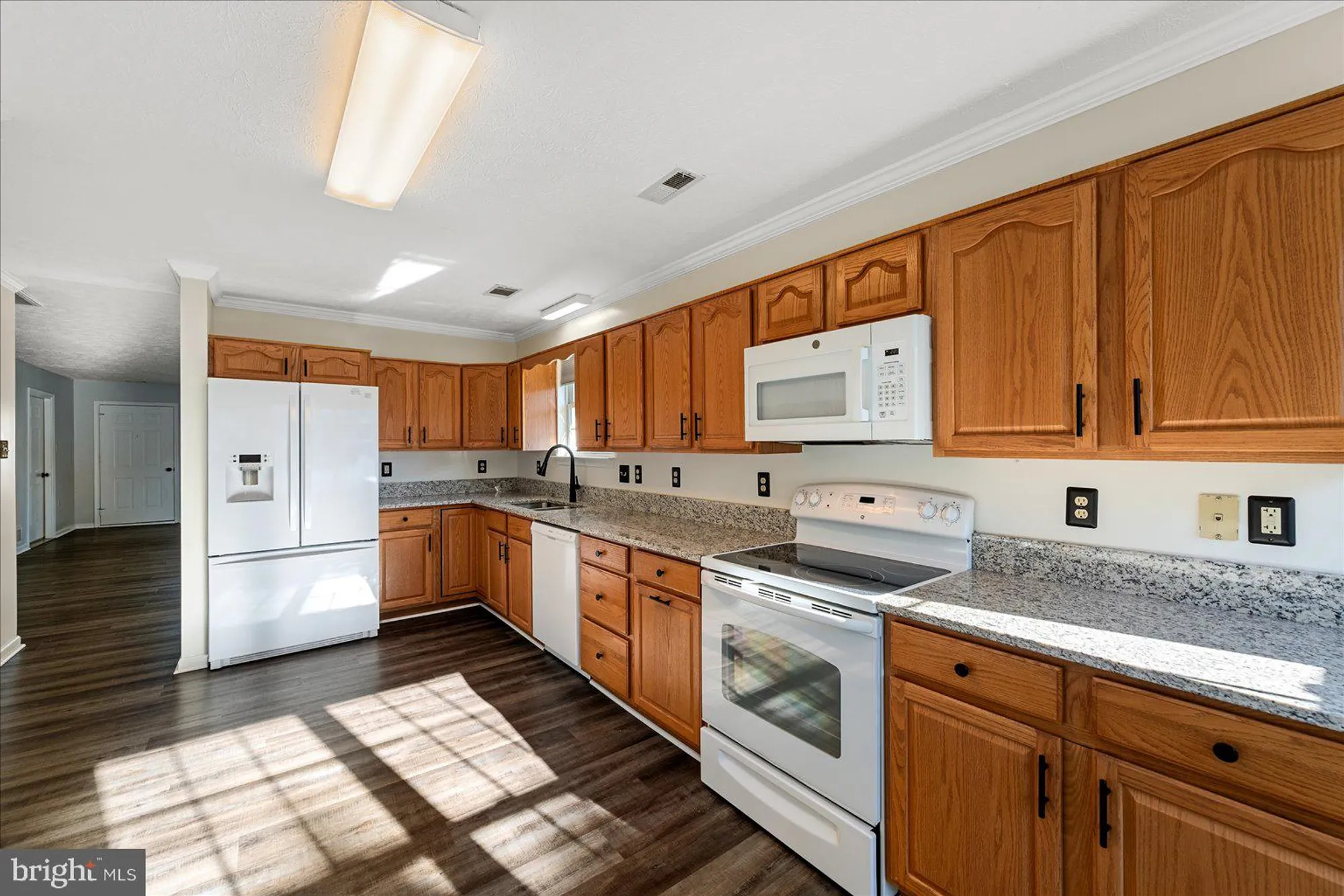 Property Slideshow image 11 of 41 | 222 crestwood ln, Winchester, VA, 22602