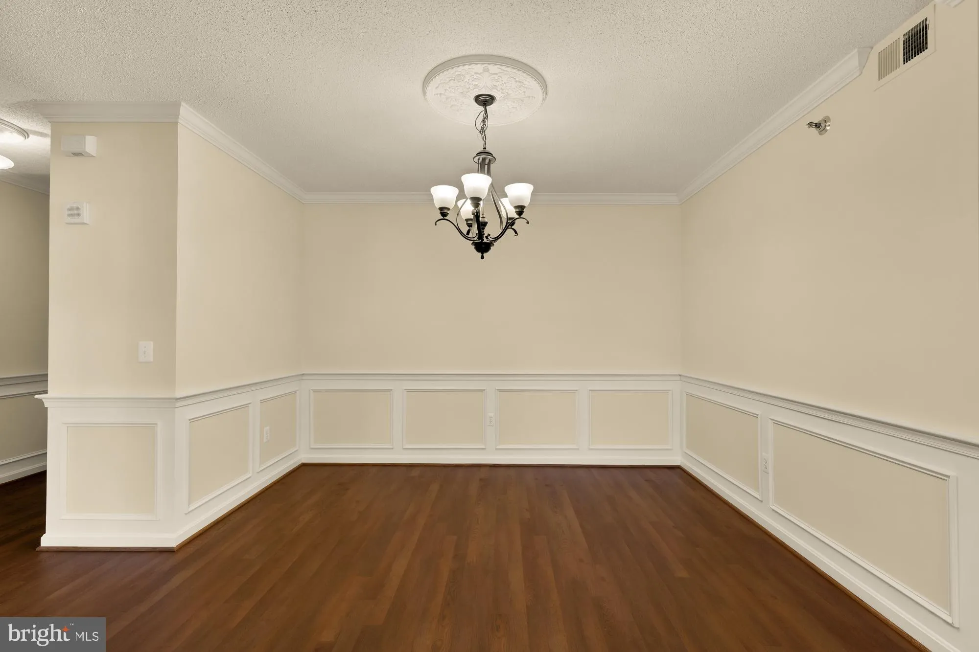 Property Slideshow image 12 of 38 | 3005 s leisure world blvd apt 201, Silver Spring, MD, 20906