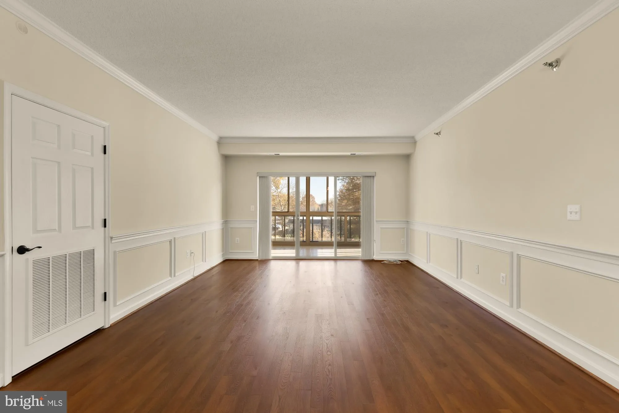Property Slideshow image 15 of 38 | 3005 s leisure world blvd apt 201, Silver Spring, MD, 20906