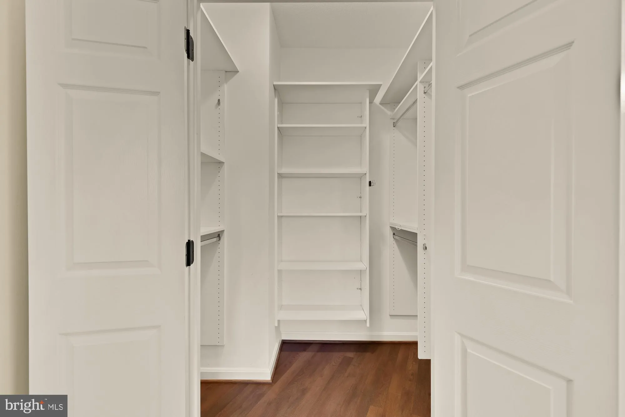 Property Slideshow image 28 of 38 | 3005 s leisure world blvd apt 201, Silver Spring, MD, 20906