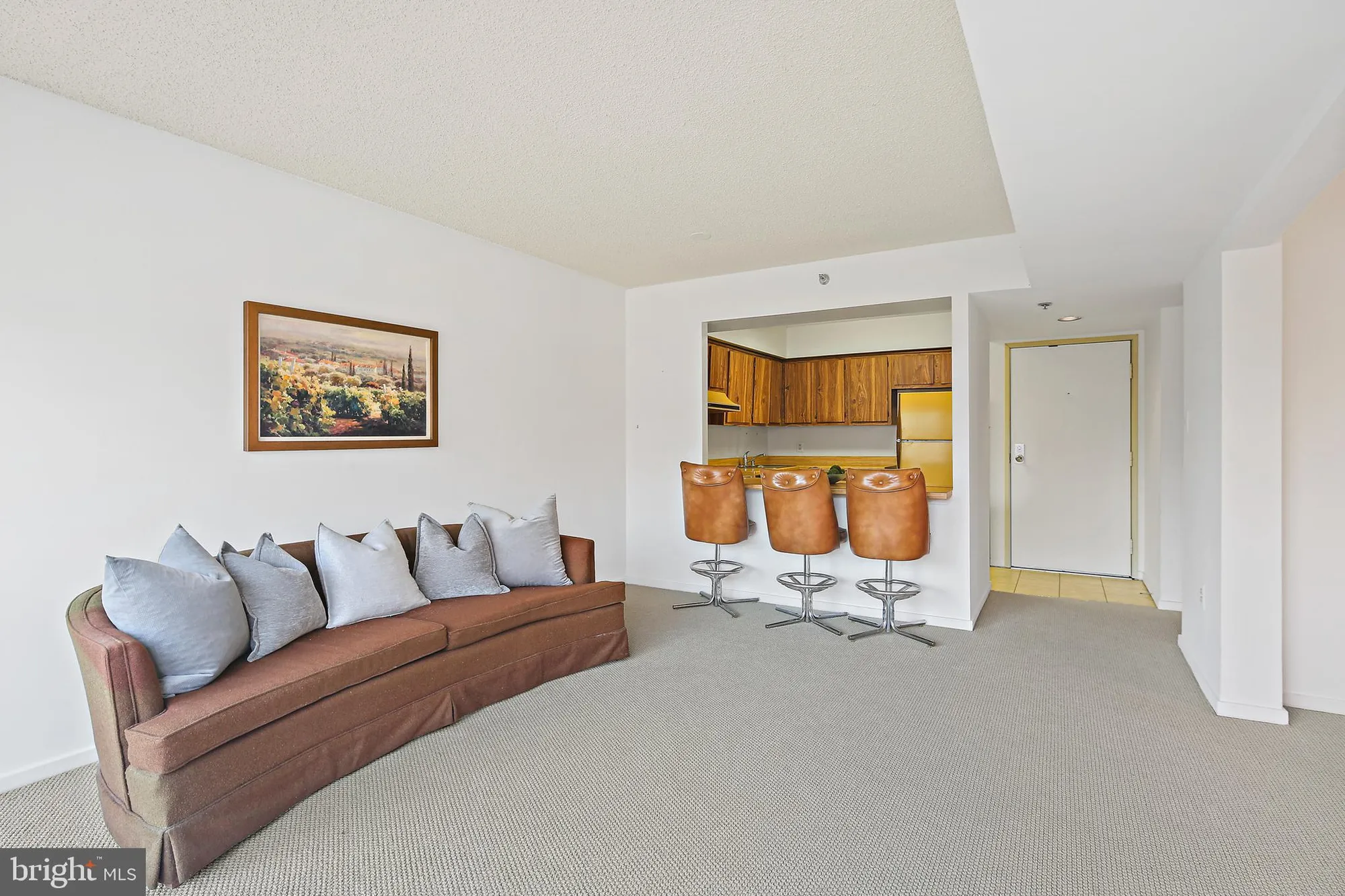 Property Slideshow image 3 of 32 | 2921 n leisure world blvd 1-316, Silver Spring, MD, 20906