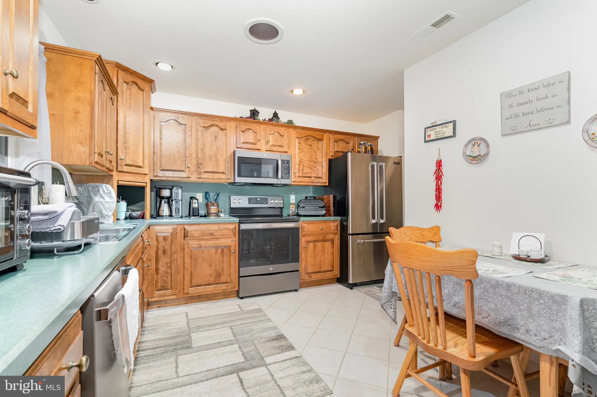 Property Slideshow image 26 of 38 | 14 bower dr, Myerstown, PA, 17067