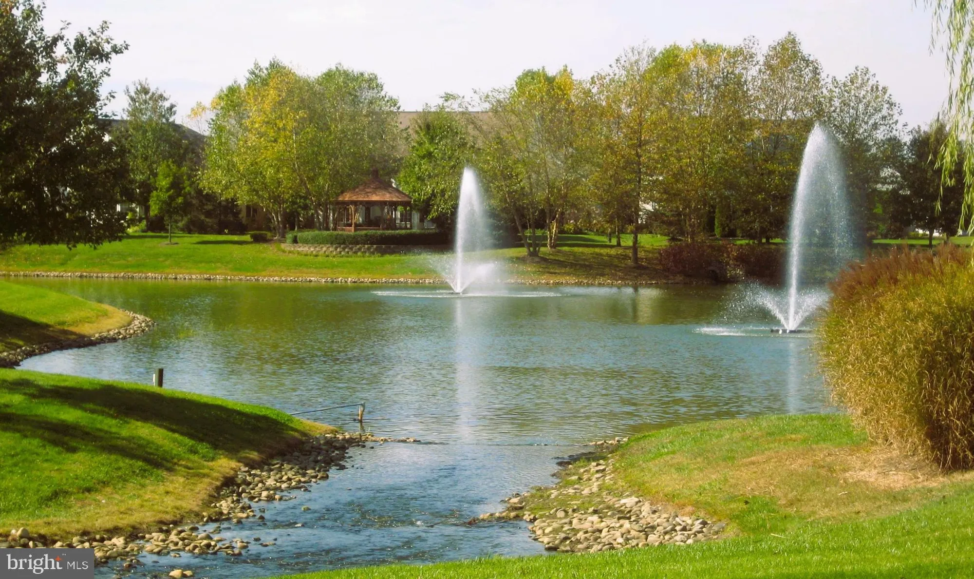 Property Slideshow image 31 of 44 | 10 powderhorn way, Allentown, NJ, 08501