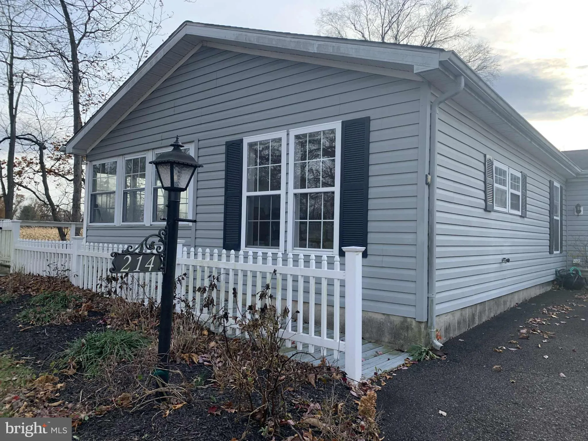 Property Slideshow image 3 of 27 | 214 dove ct, New Hope, PA, 18938