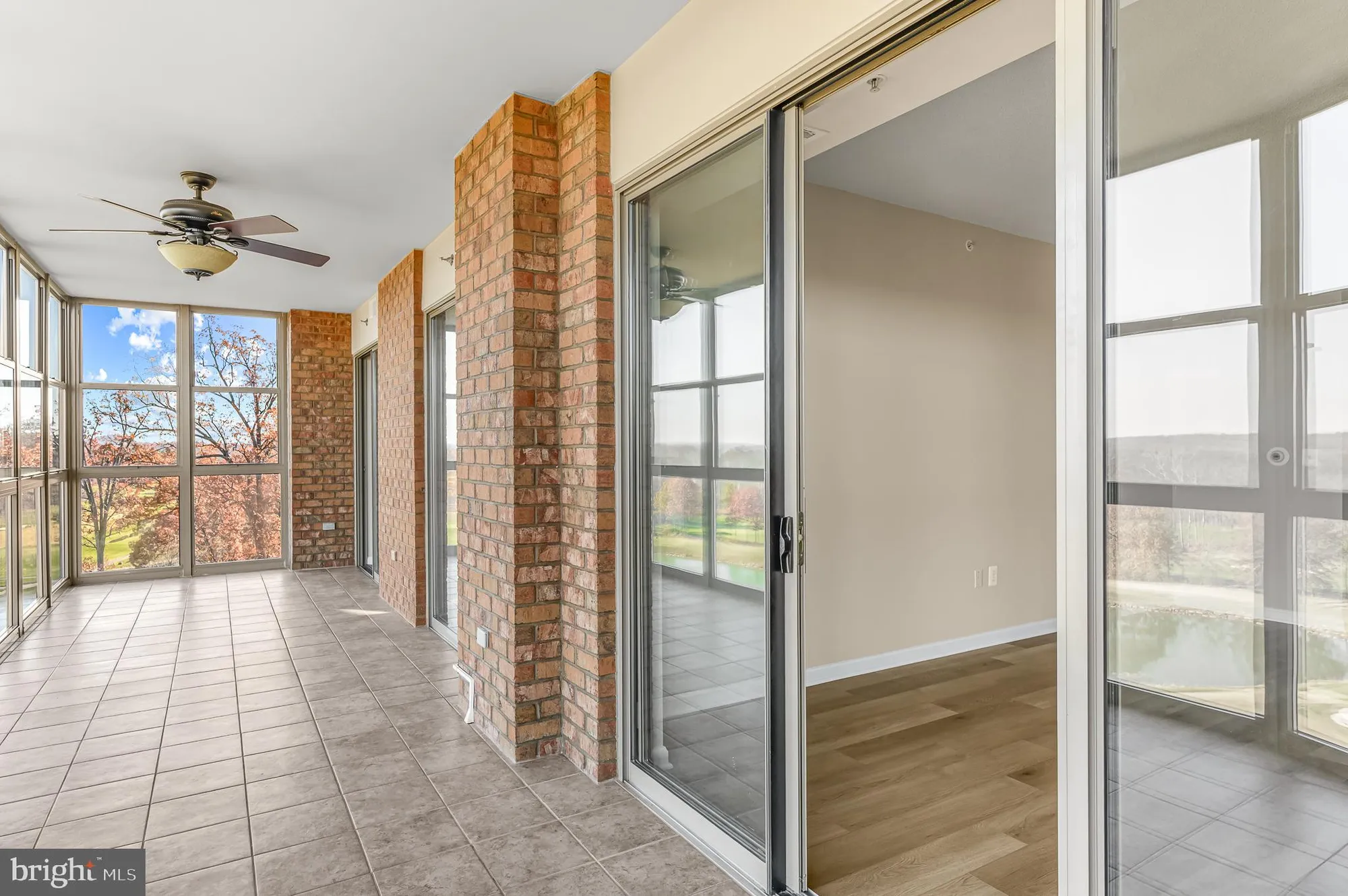 Property Slideshow image 6 of 39 | 19360 magnolia grove sq unit 316, Leesburg, VA, 20176