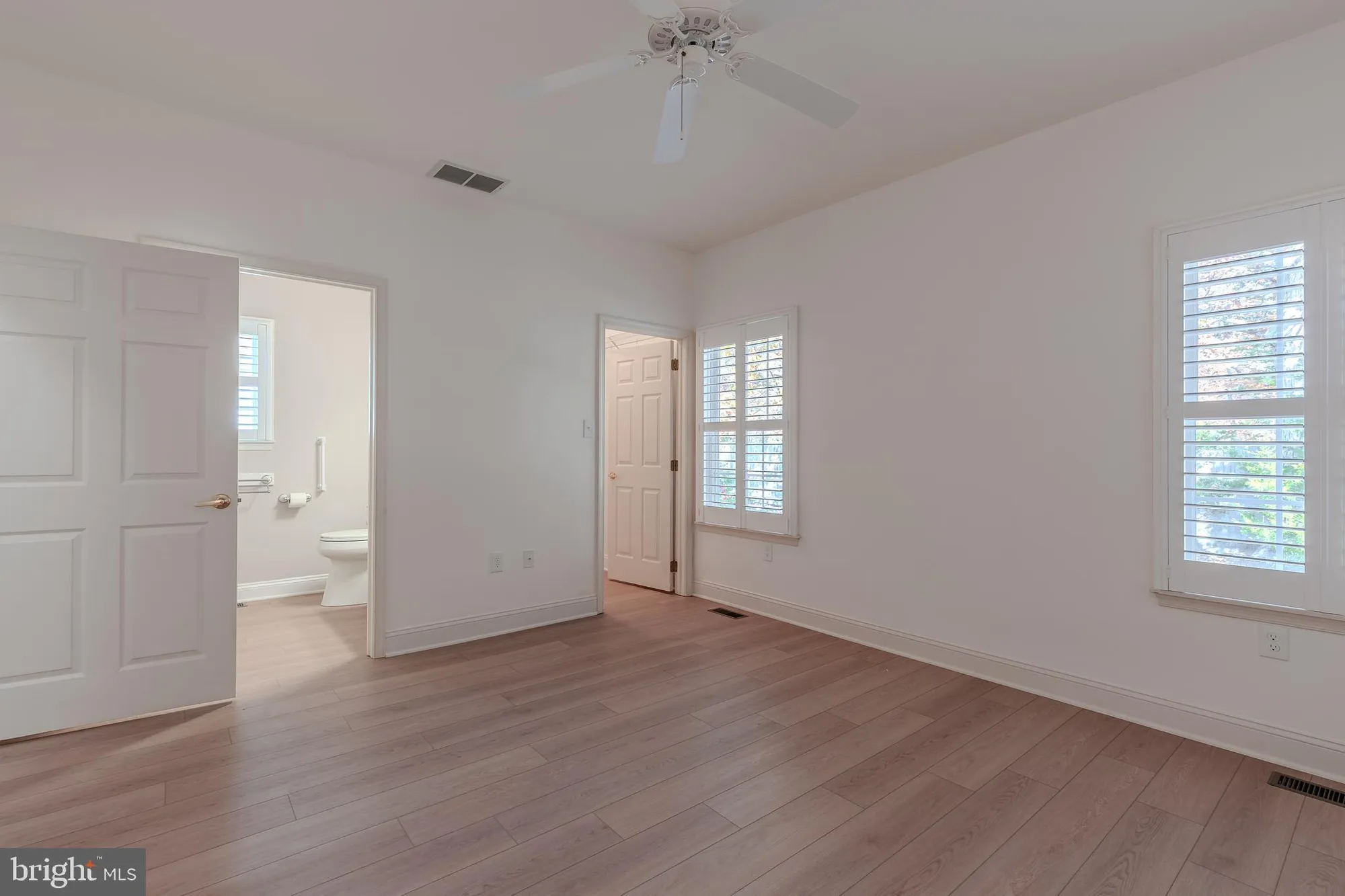 Property Slideshow image 21 of 31 | 62 wynndemere ct, Cape May Court House, NJ, 08210