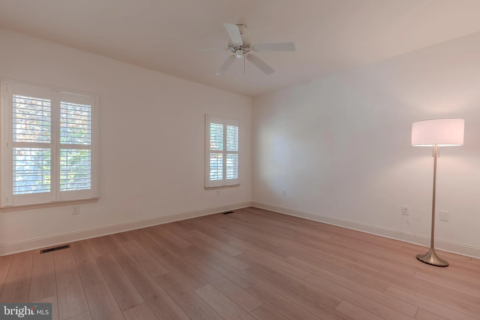 Property Slideshow image 19 of 31 | 62 wynndemere ct, Cape May Court House, NJ, 08210