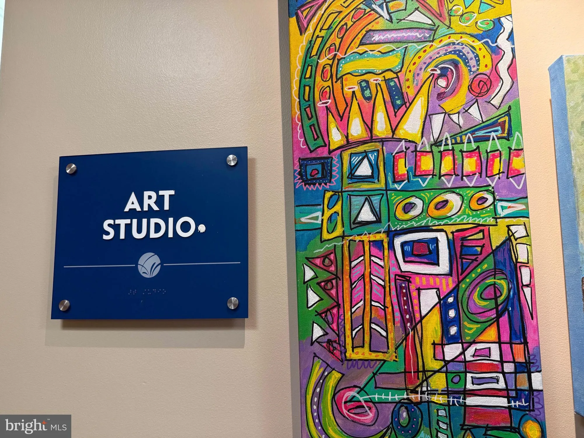 Property Slideshow image 21 of 25 | 3301 s leisure world blvd 99-1h, Silver Spring, MD, 20906