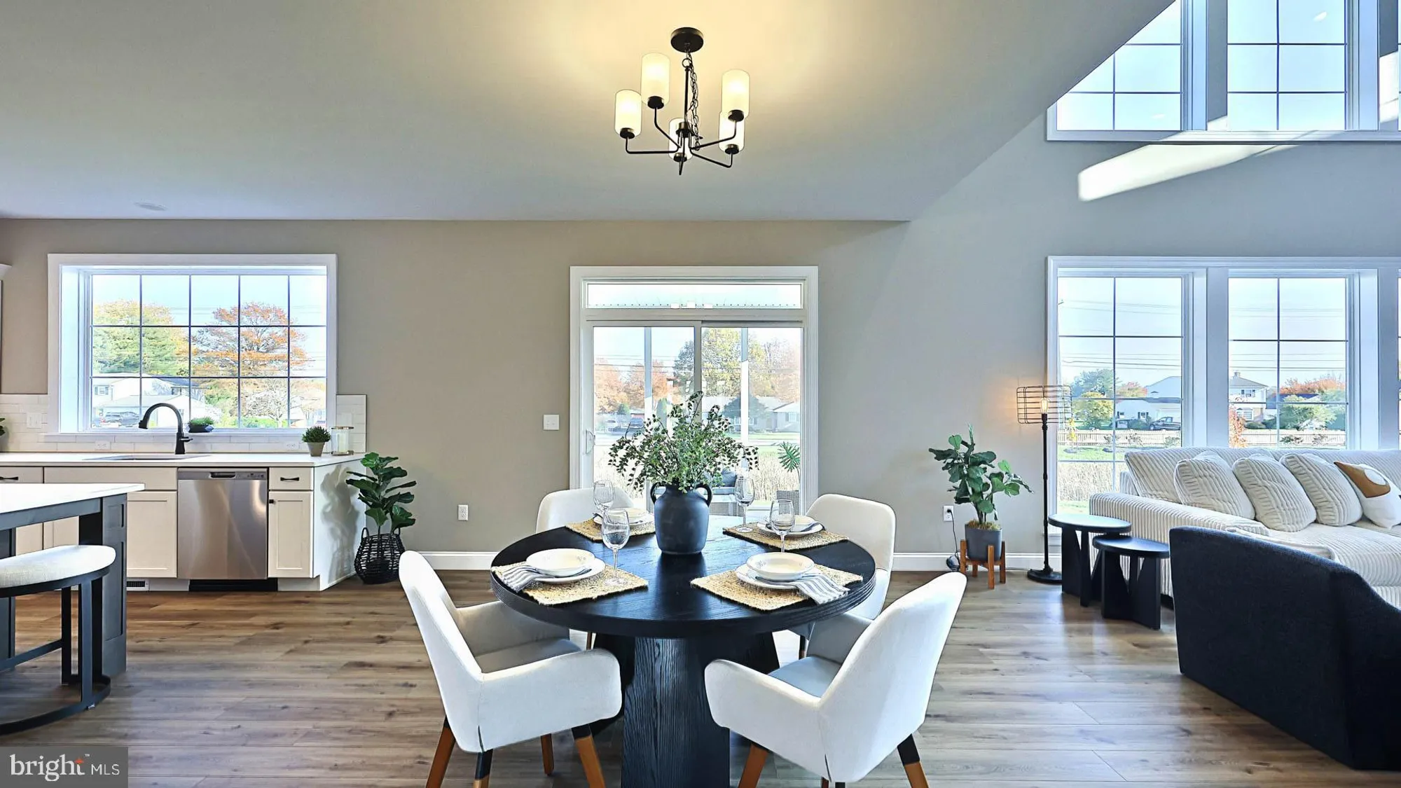 Property Slideshow image 11 of 37 | 124 morning dr, Ephrata, PA, 17522