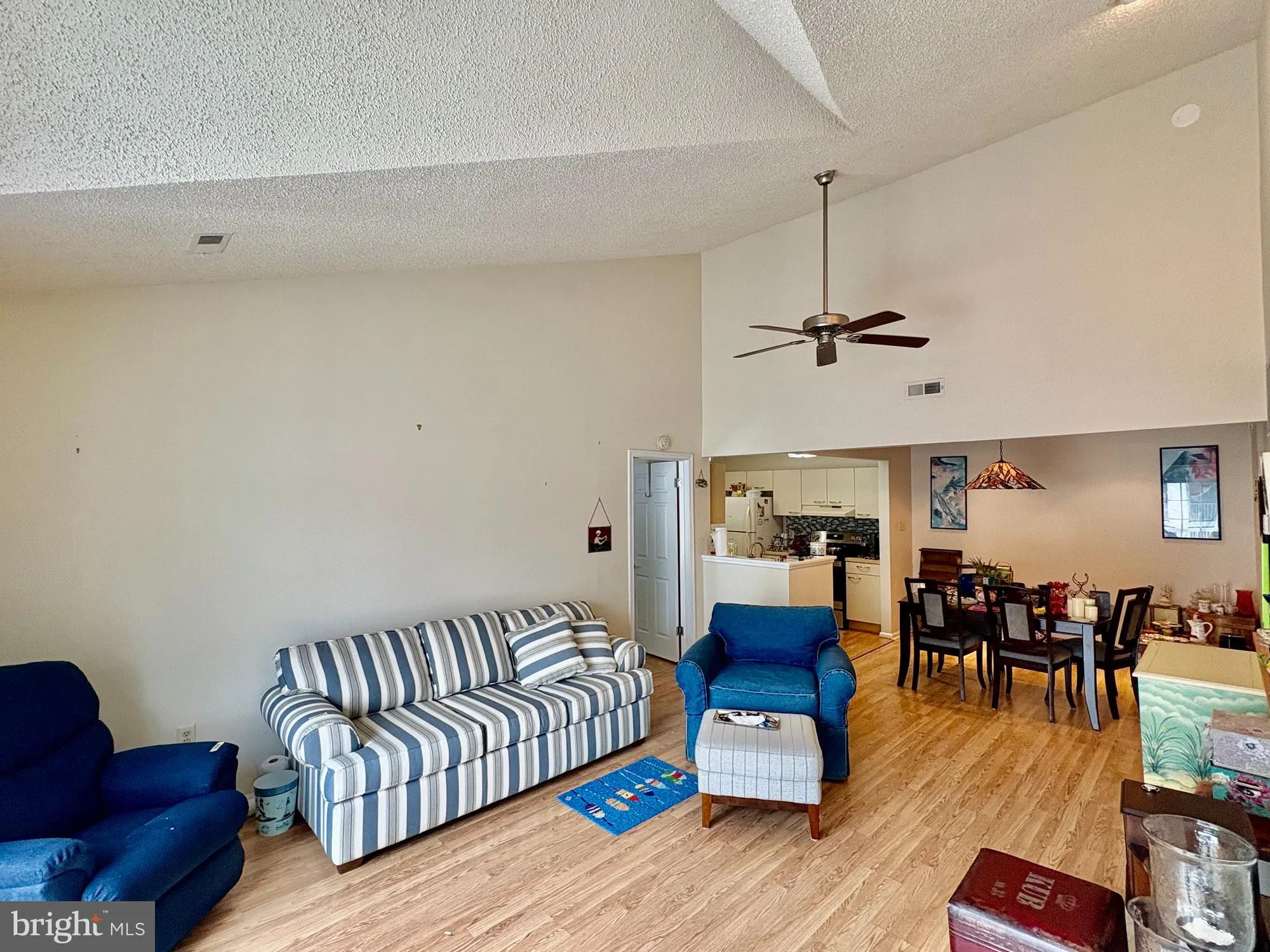 Property Slideshow image 4 of 13 | 550 central ave b9, Linwood, NJ, 08221