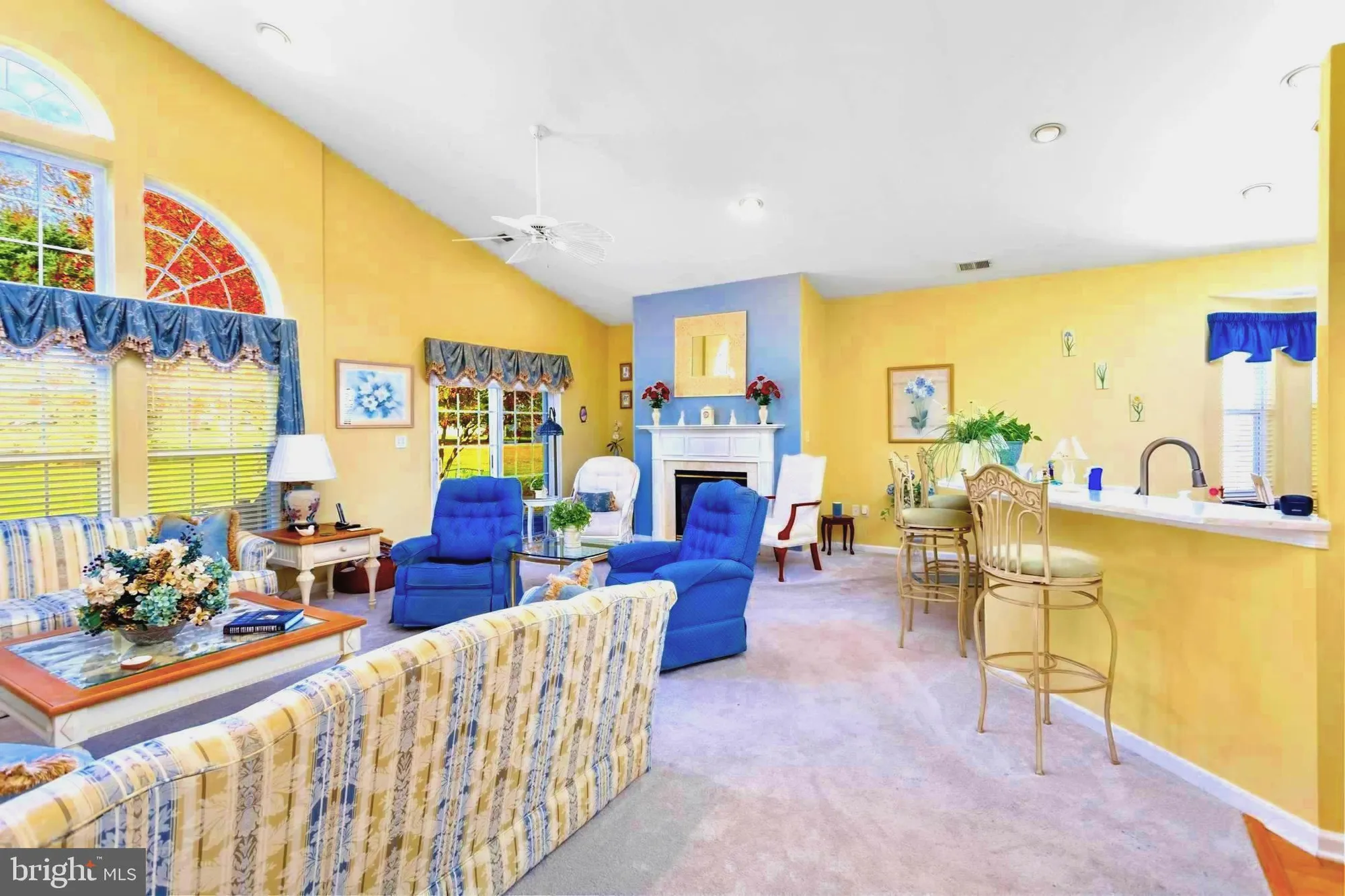 Property Slideshow image 10 of 44 | 10 powderhorn way, Allentown, NJ, 08501