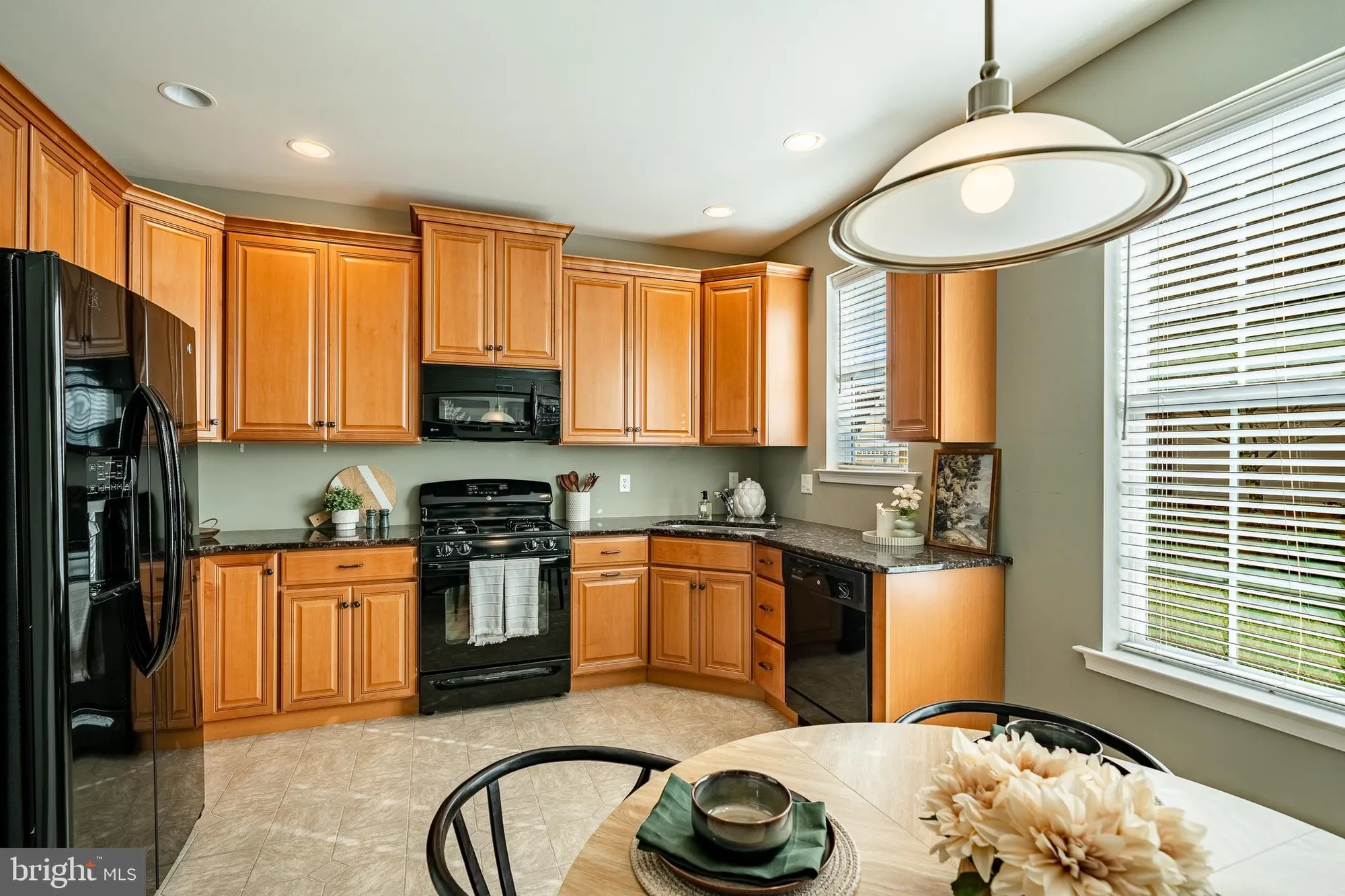 Property Slideshow image 13 of 36 | 1507 honeysuckle ct # 95, West Chester, PA, 19380