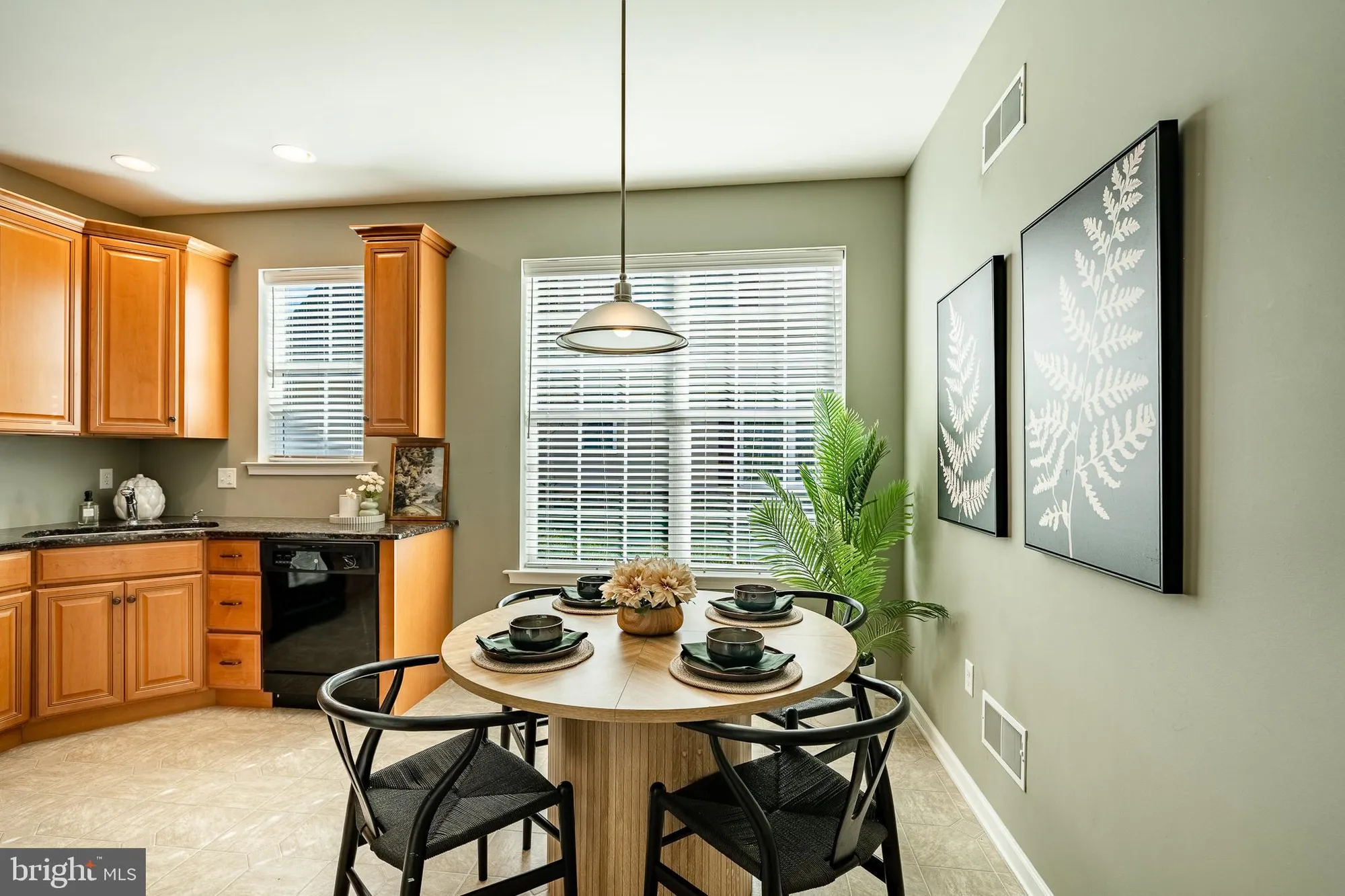 Property Slideshow image 12 of 36 | 1507 honeysuckle ct # 95, West Chester, PA, 19380