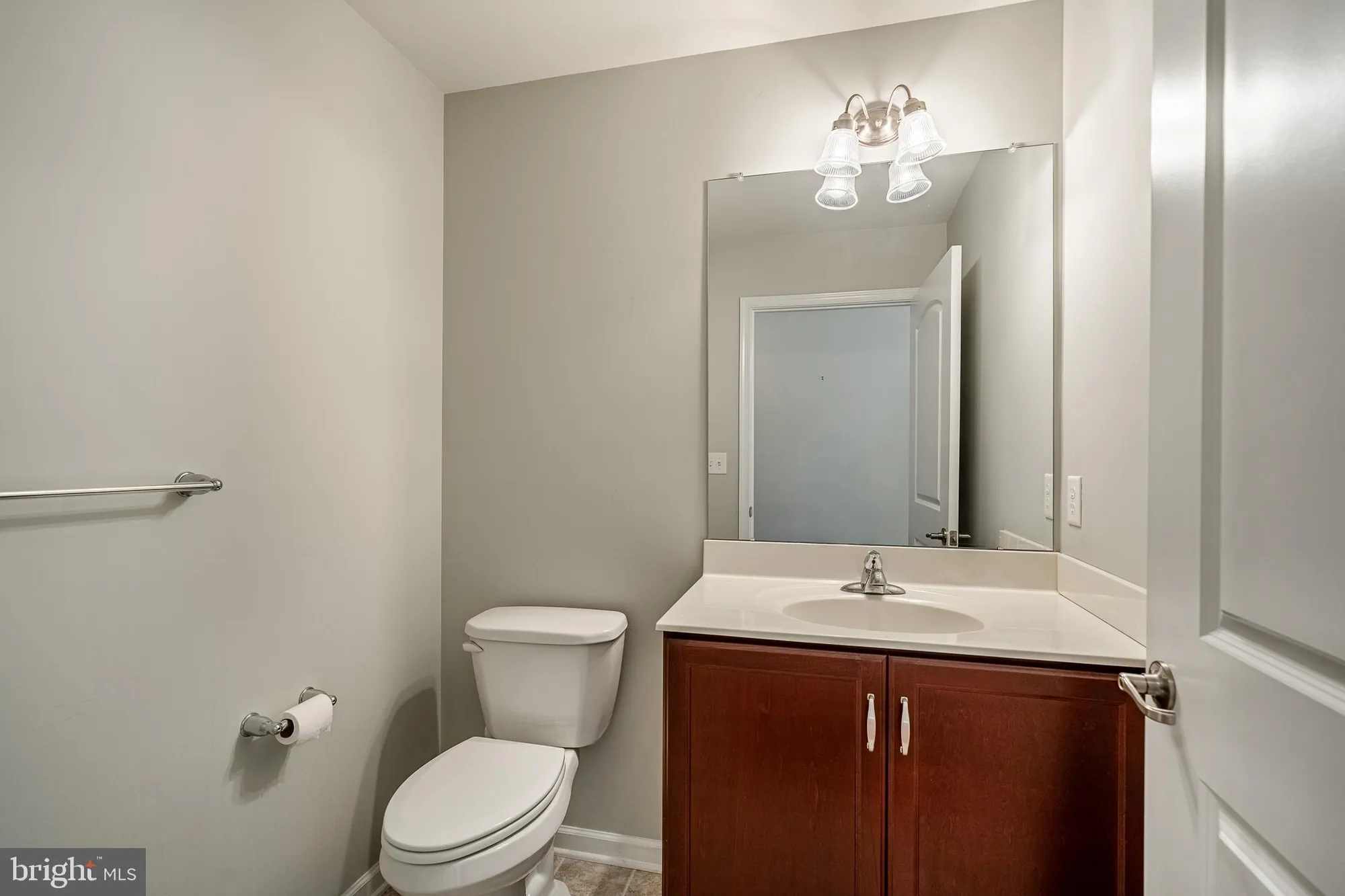 Property Slideshow image 27 of 36 | 1507 honeysuckle ct # 95, West Chester, PA, 19380