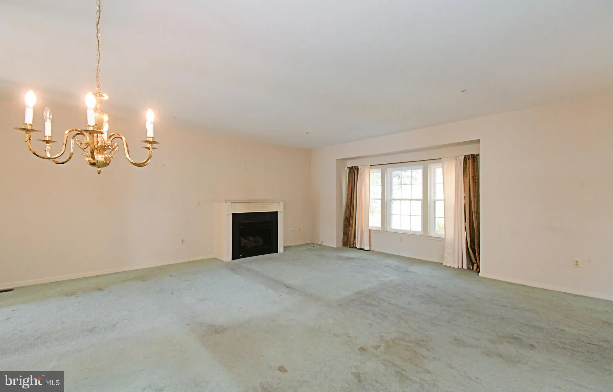 Property Slideshow image 9 of 39 | 37 stuart dr # 37, Norristown, PA, 19401