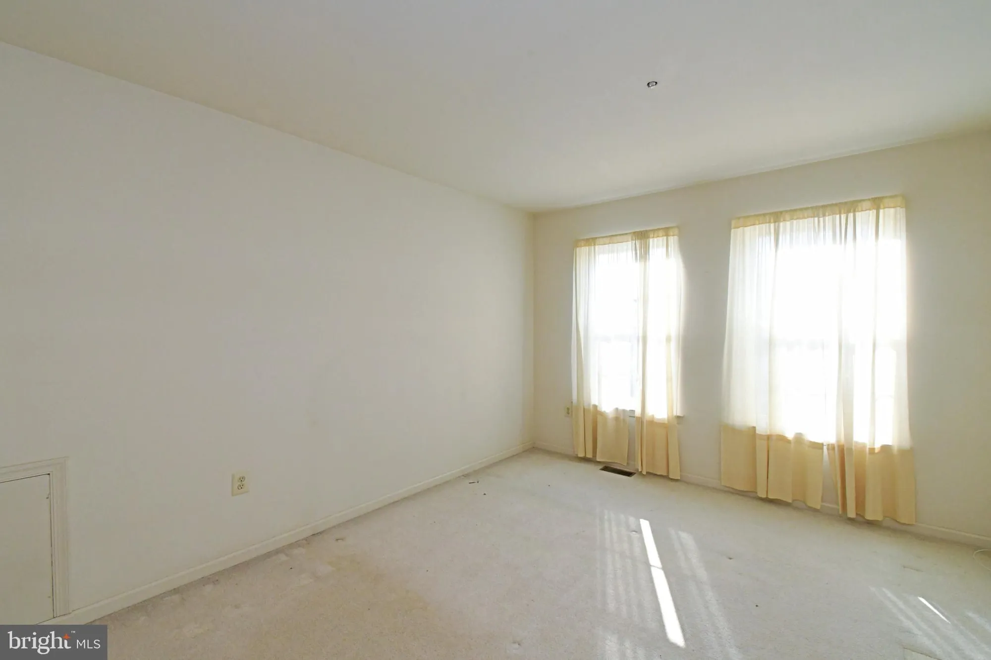 Property Slideshow image 19 of 39 | 37 stuart dr # 37, Norristown, PA, 19401