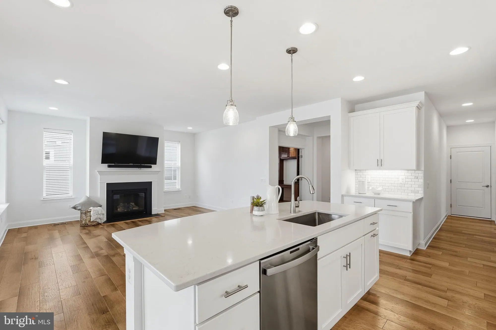 Property Slideshow image 12 of 74 | 103 planetree ct, Lake Frederick, VA, 22630