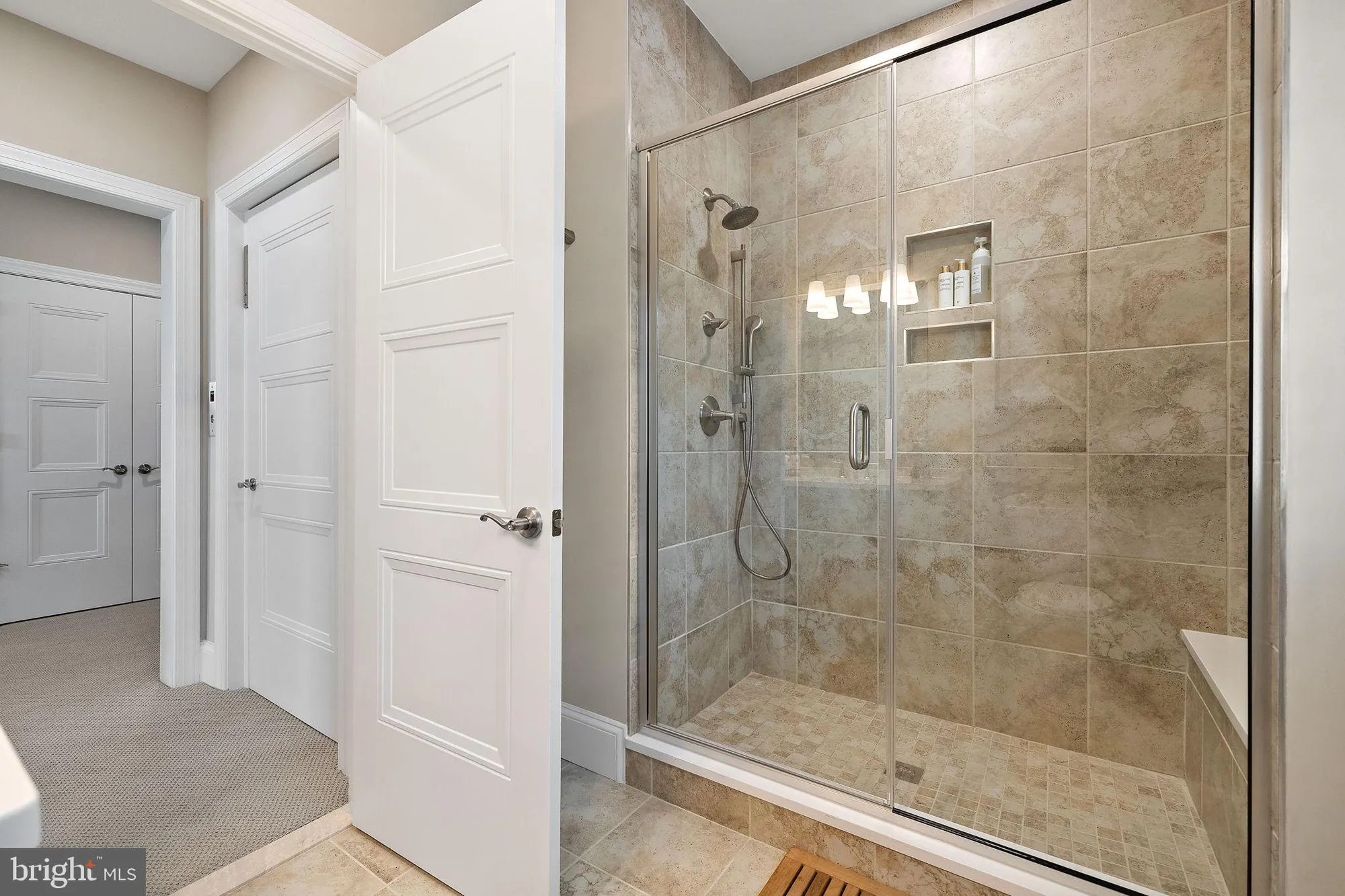 Property Slideshow image 37 of 50 | 1228 coulee way # 13, Wilmington, DE, 19803