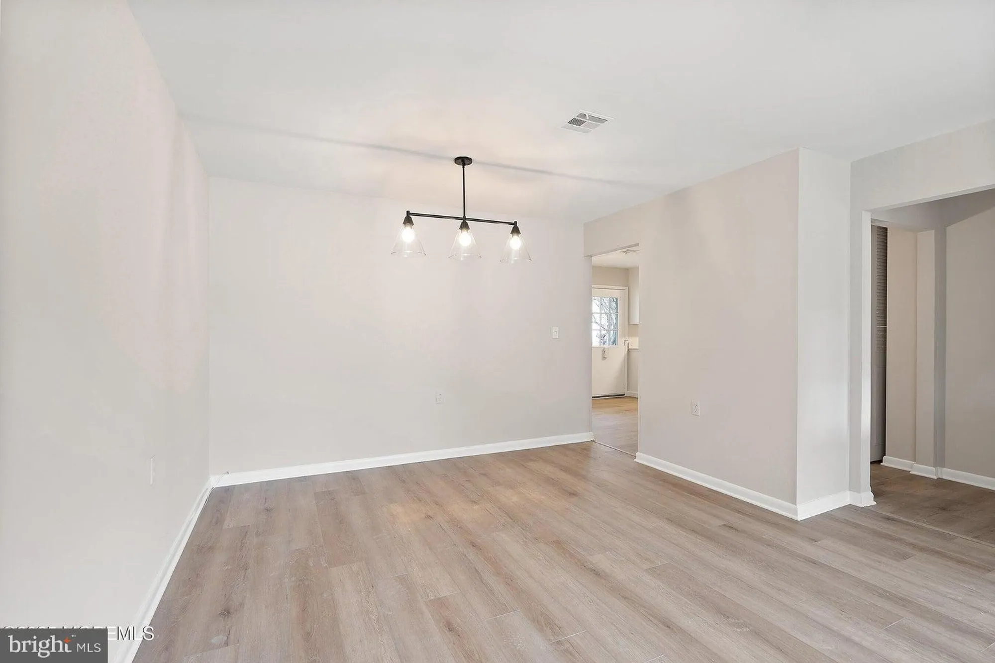 Property Slideshow image 5 of 41 | 1087 argyll cir b, Lakewood, NJ, 08701