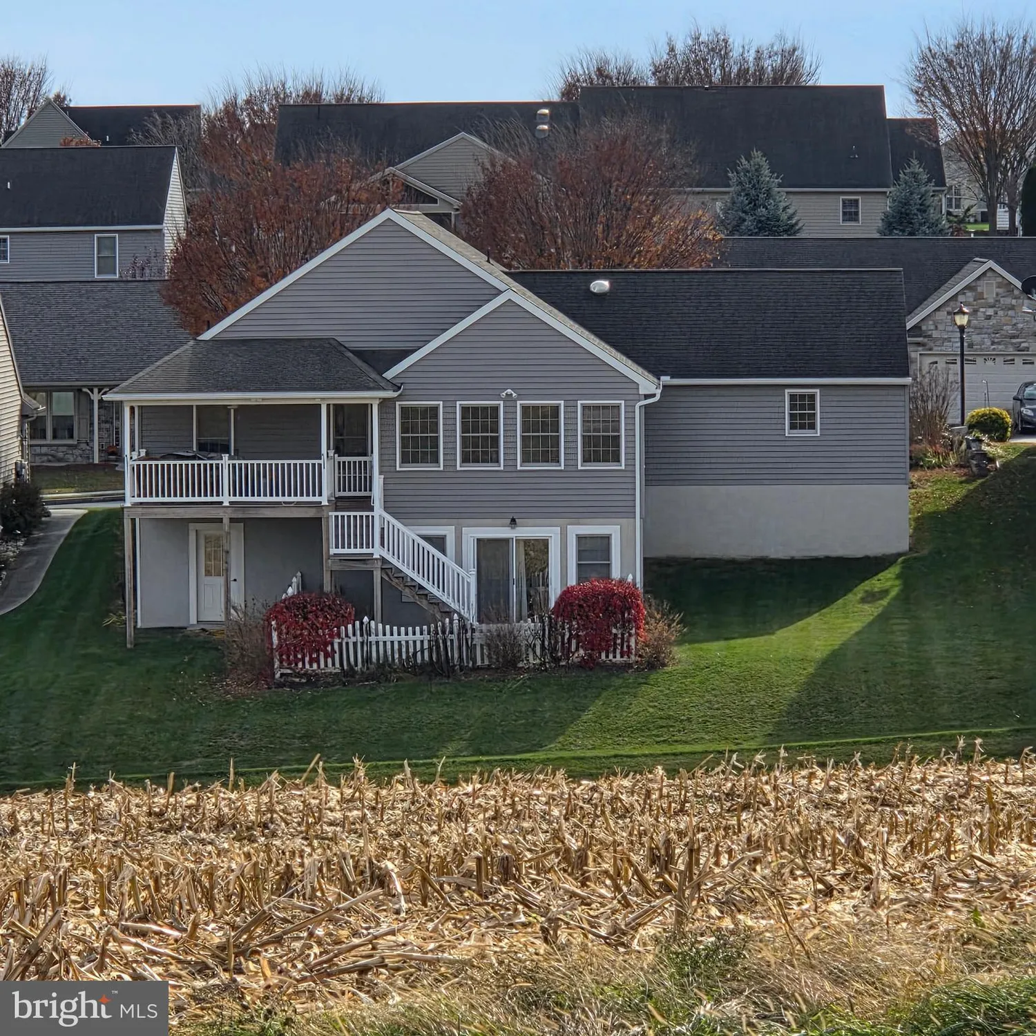 Property Slideshow image 37 of 47 | 854 cambridge dr, Manheim, PA, 17545