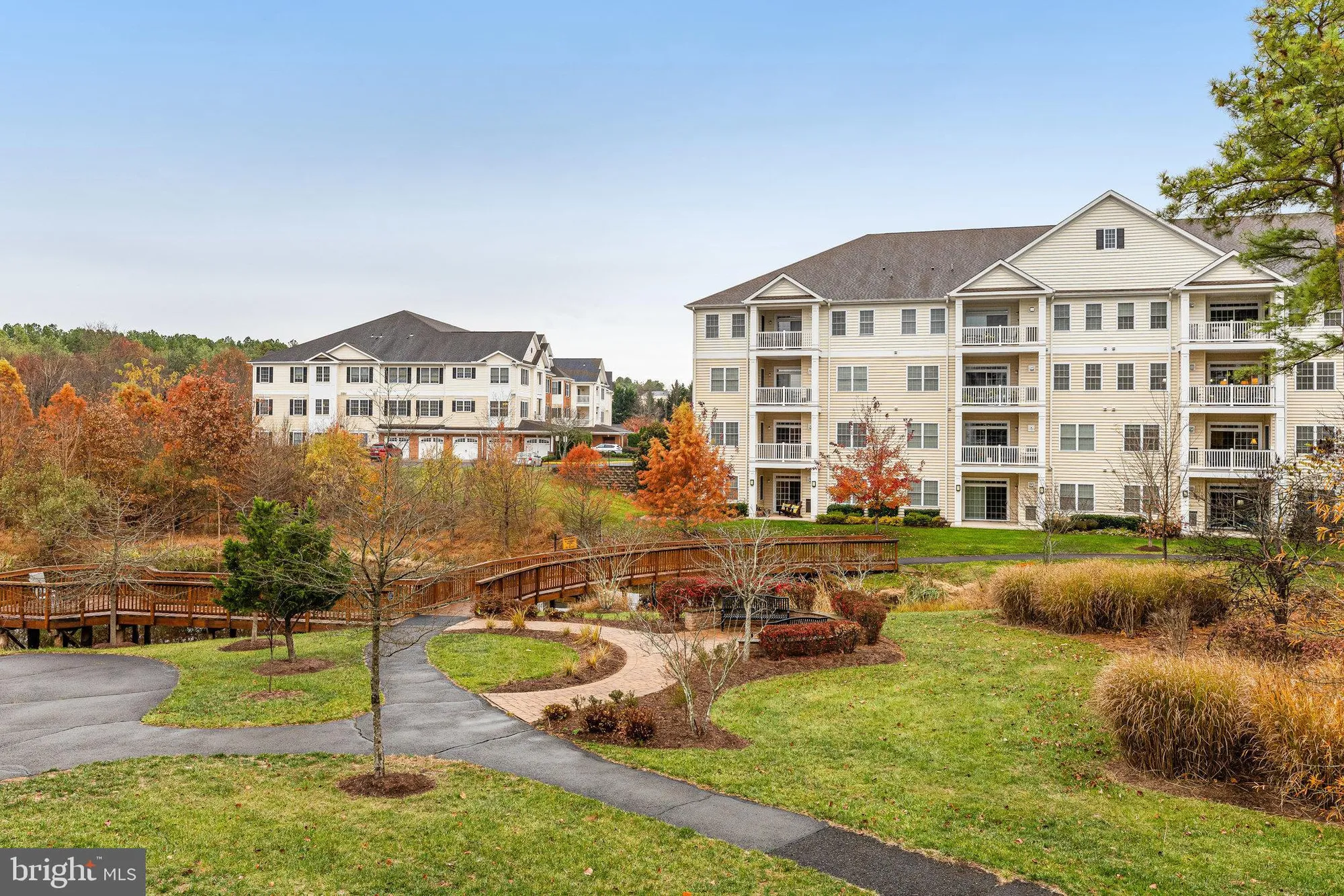 Property Slideshow image 23 of 54 | 15110 heather mill ln apt 201, Haymarket, VA, 20169