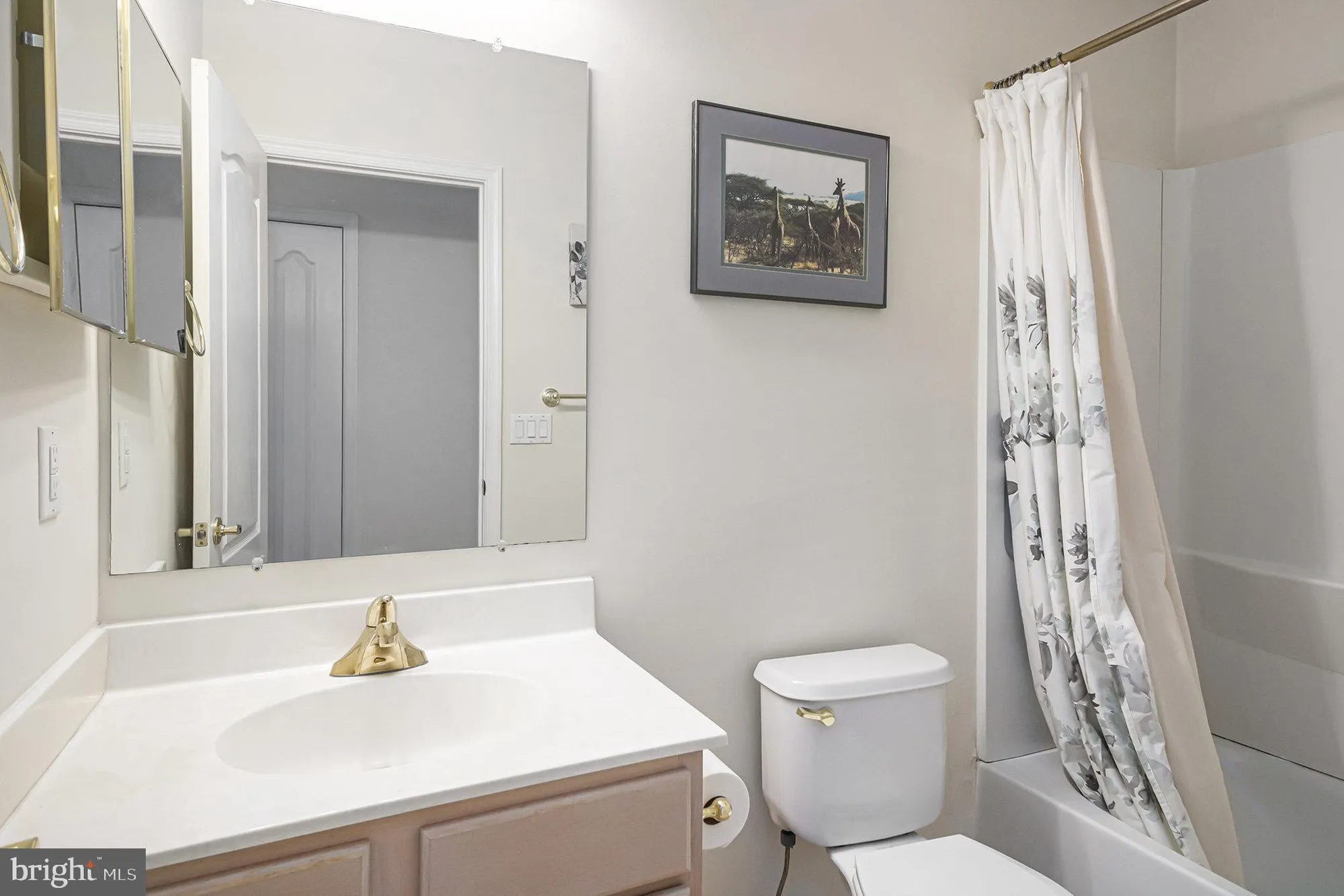 Property Slideshow image 20 of 30 | 204 neighbors rd, Warrington, PA, 18976