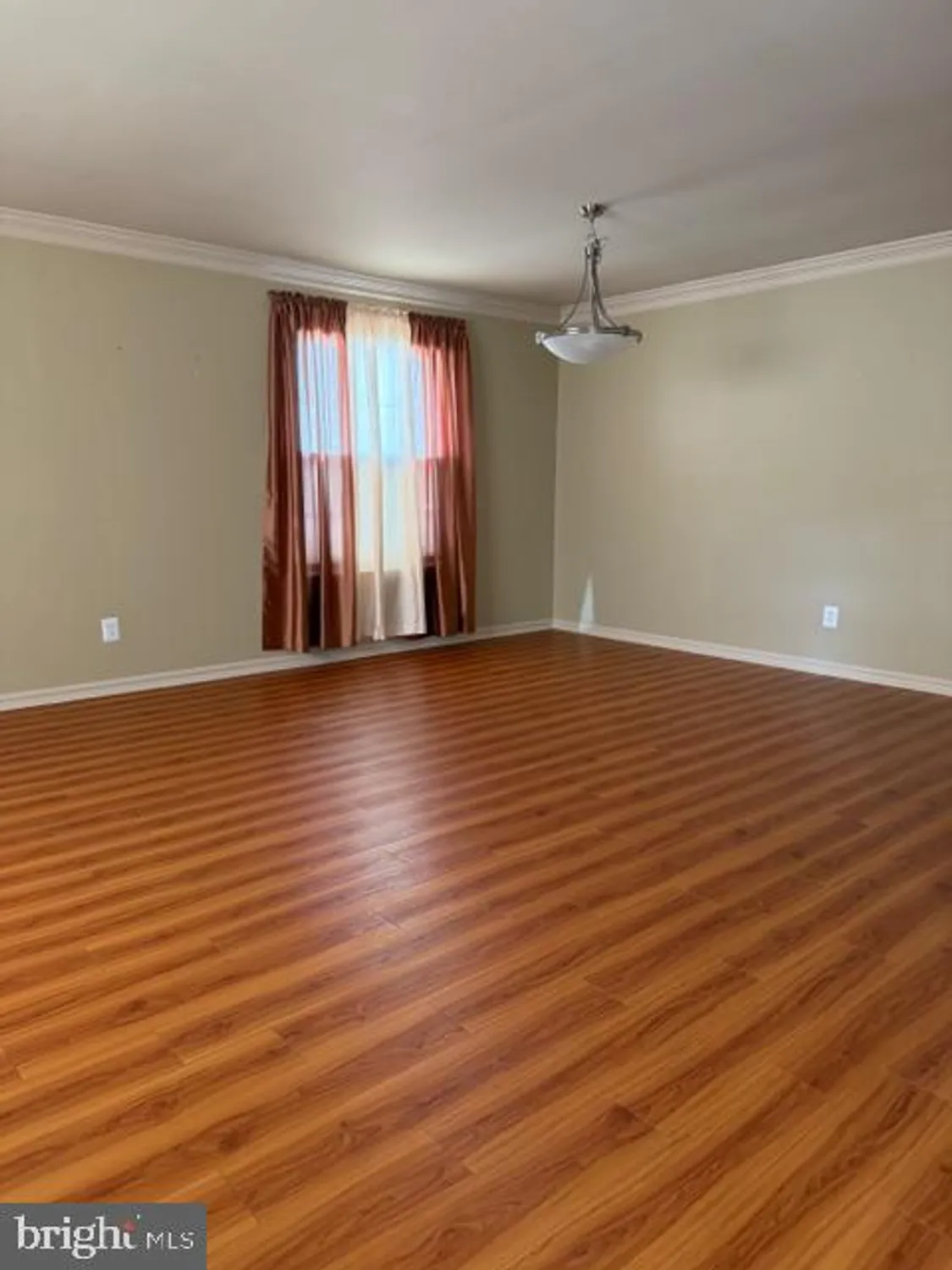 Property Slideshow image 9 of 10 | 722 virgin island dr, Williamstown, NJ, 08094