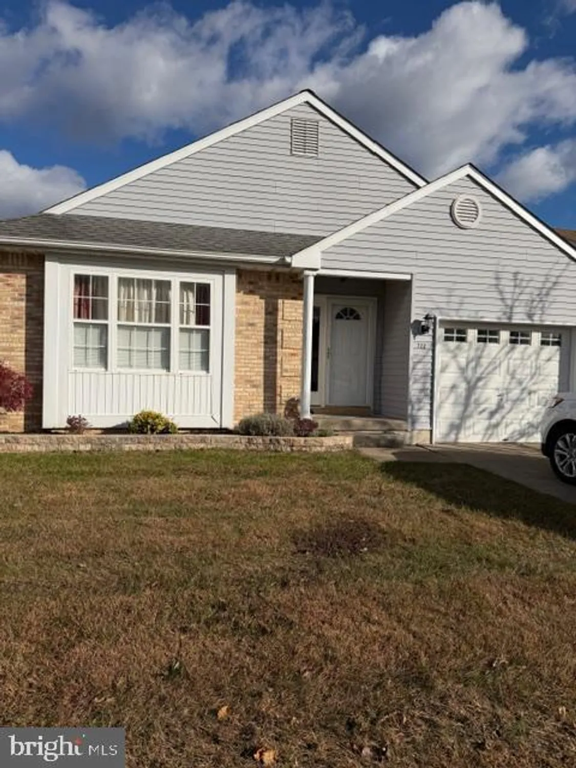 Property Slideshow image 1 of 10 | 722 virgin island dr, Williamstown, NJ, 08094