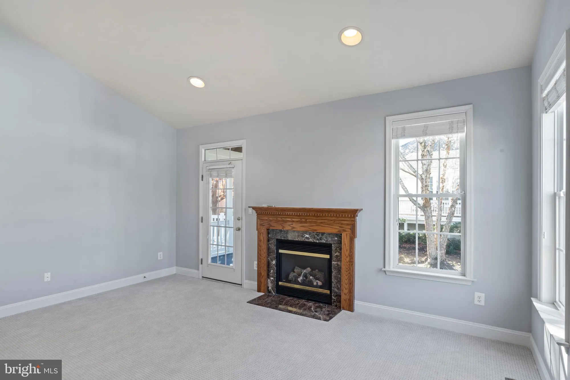 Property Slideshow image 23 of 67 | 13879 crabtree way, Gainesville, VA, 20155