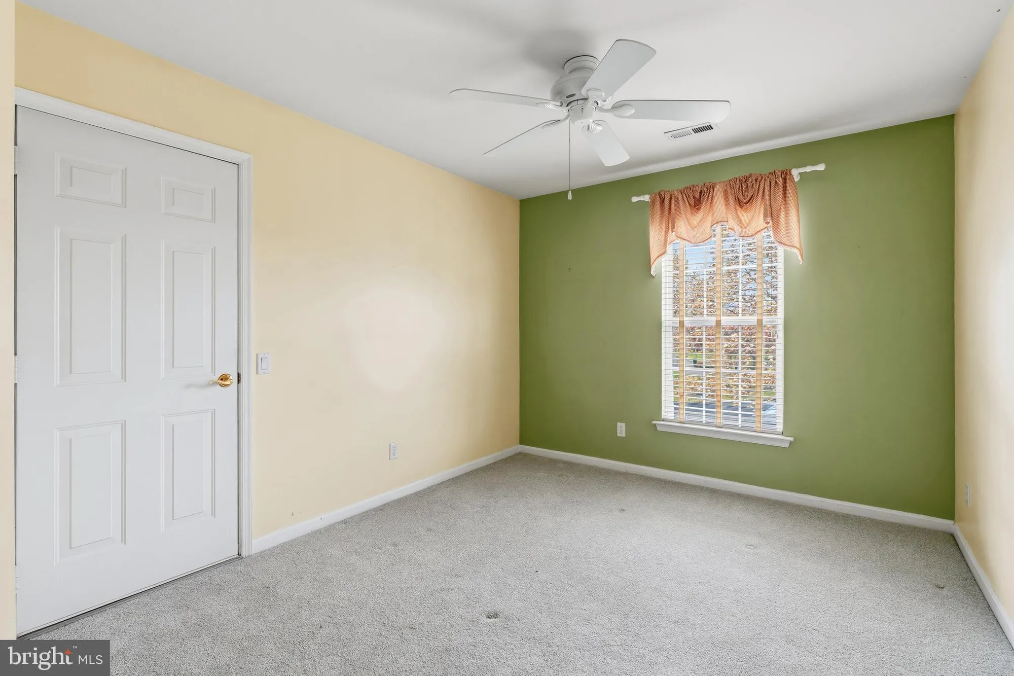 Property Slideshow image 33 of 58 | 753 wisteria way, Collegeville, PA, 19426