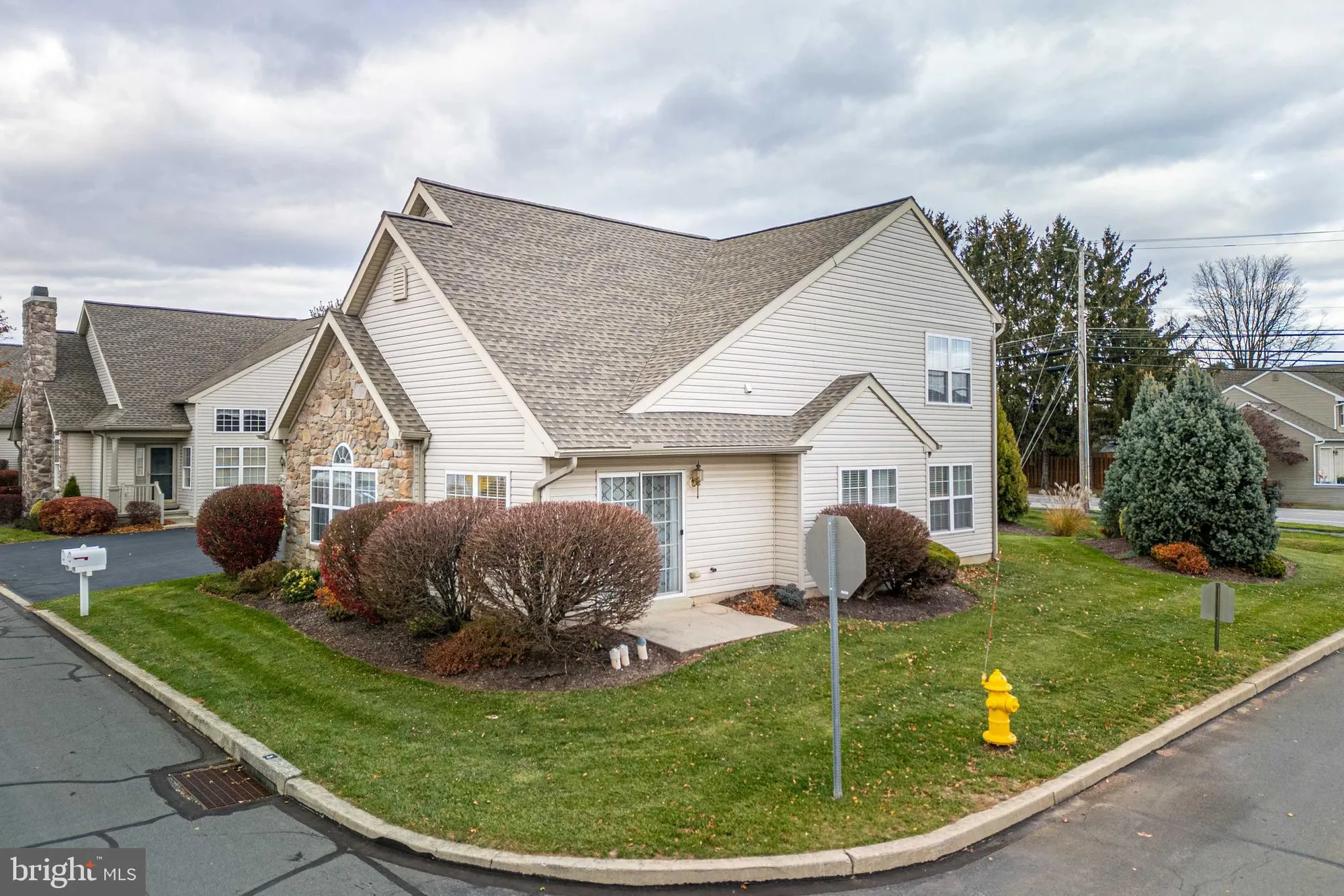 Property Slideshow image 32 of 41 | 2845 donegal dr, Macungie, PA, 18062