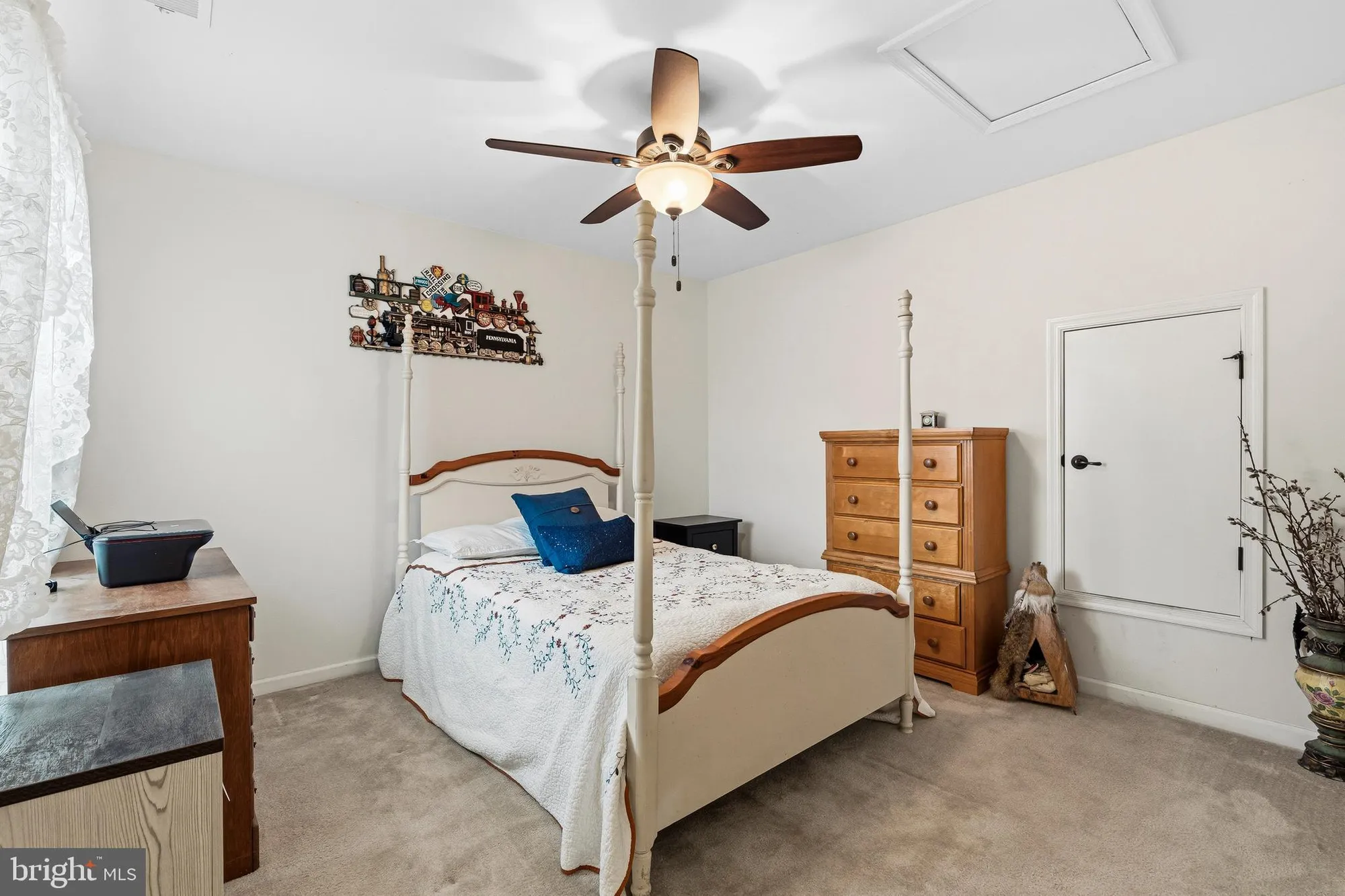 Property Slideshow image 28 of 38 | 1125 arbour ln, Quakertown, PA, 18951