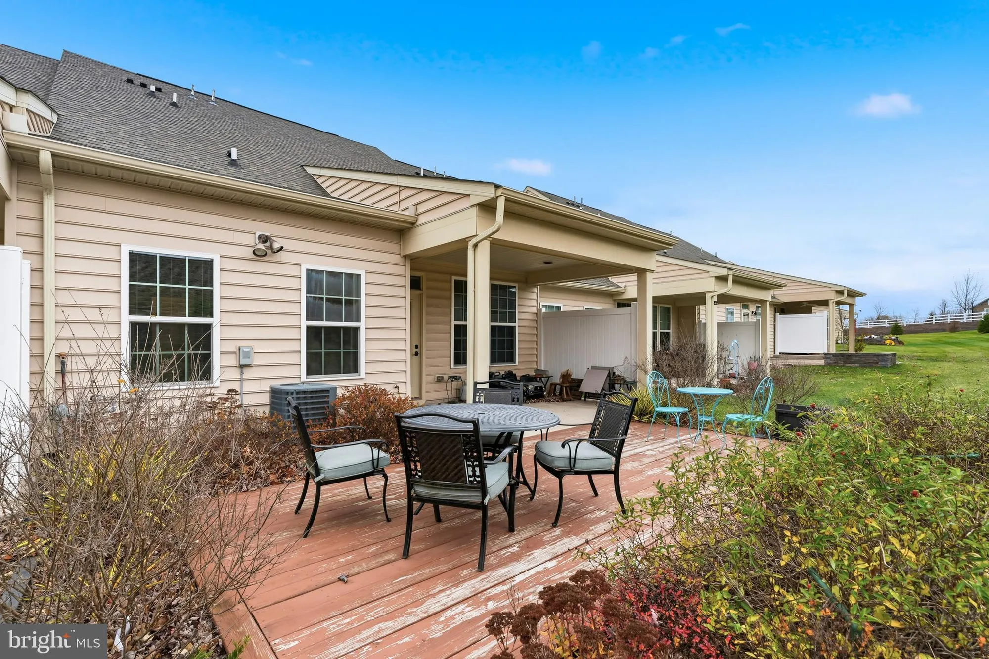 Property Slideshow image 32 of 38 | 1125 arbour ln, Quakertown, PA, 18951