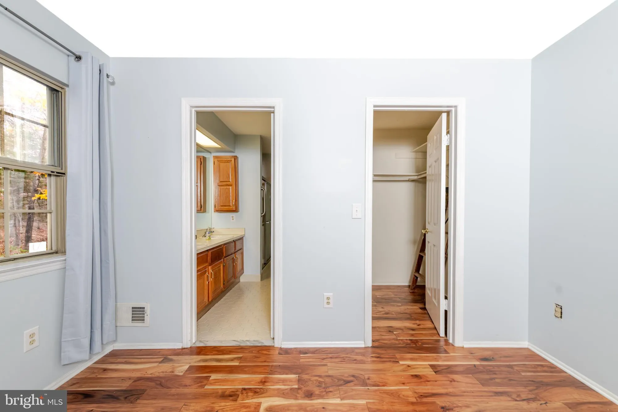 Property Slideshow image 11 of 23 | 519 petunia ln n # la # n, Whiting, NJ, 08759