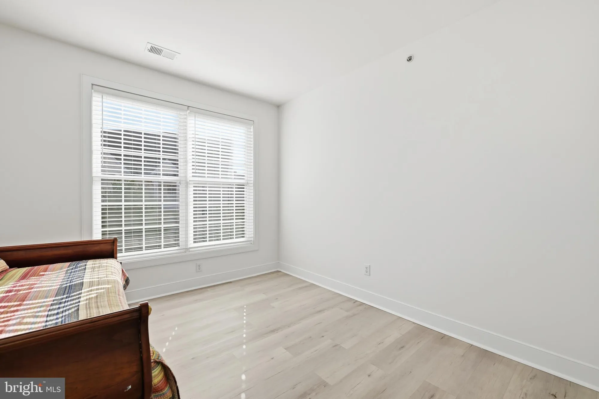 Property Slideshow image 19 of 24 | 1333 meridian blvd # 1333, Warrington, PA, 18976