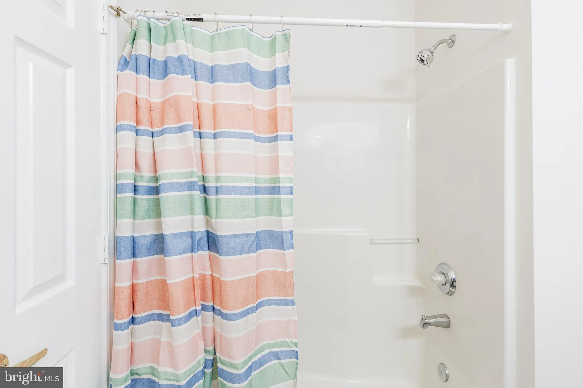 Property Slideshow image 17 of 31 | 43 osprey pl, Barnegat, NJ, 08005