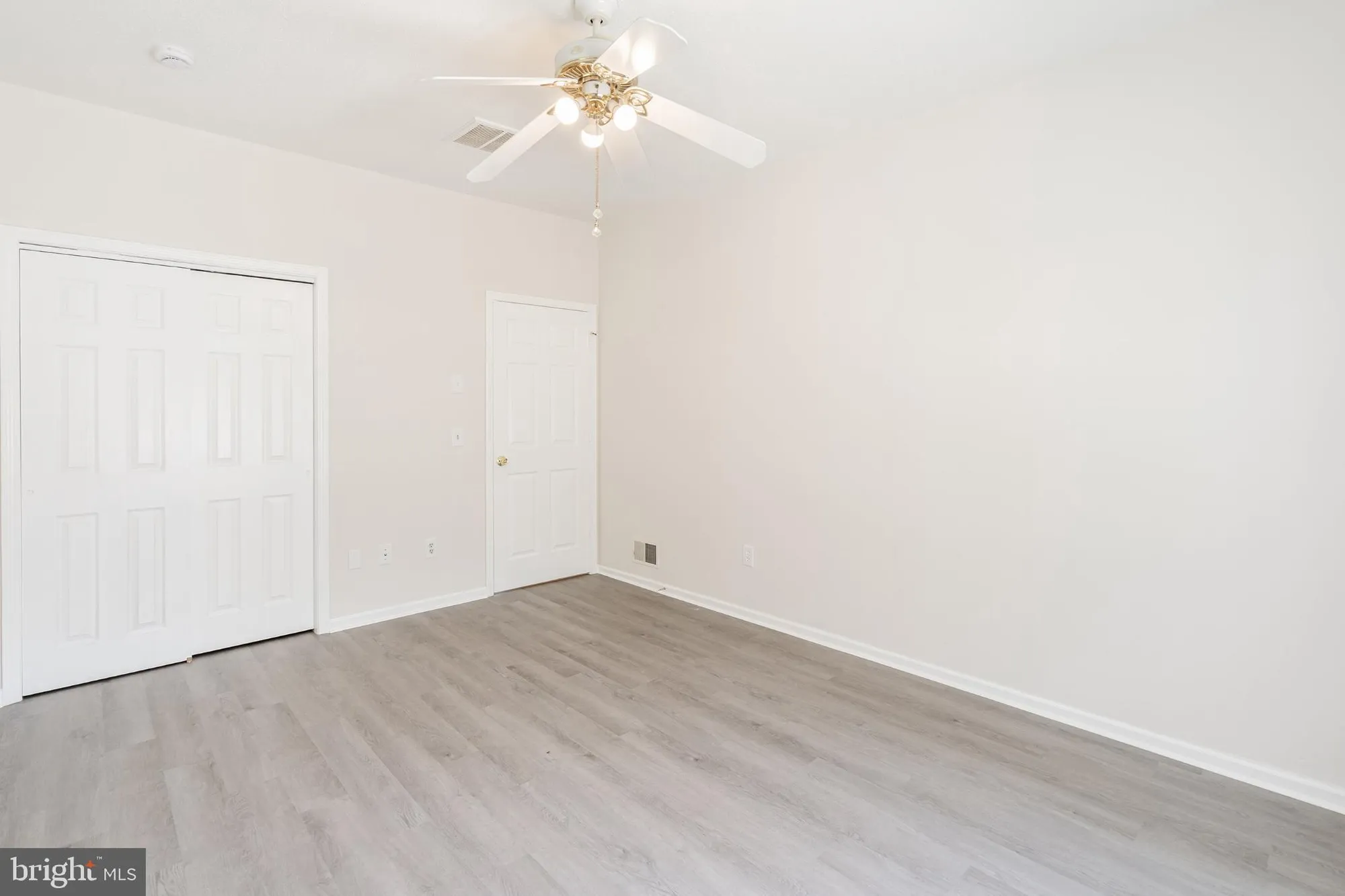 Property Slideshow image 19 of 31 | 43 osprey pl, Barnegat, NJ, 08005