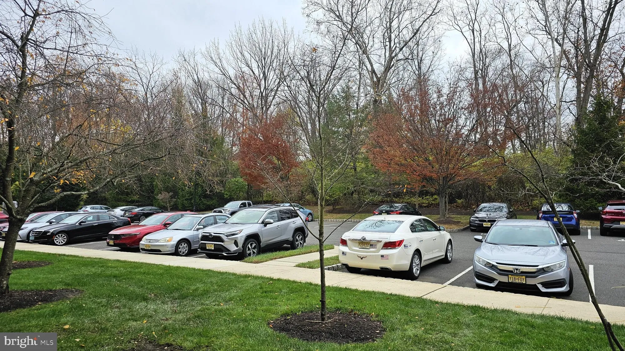 Property Slideshow image 21 of 34 | 1121 colts cir p, Lawrenceville, NJ, 08648