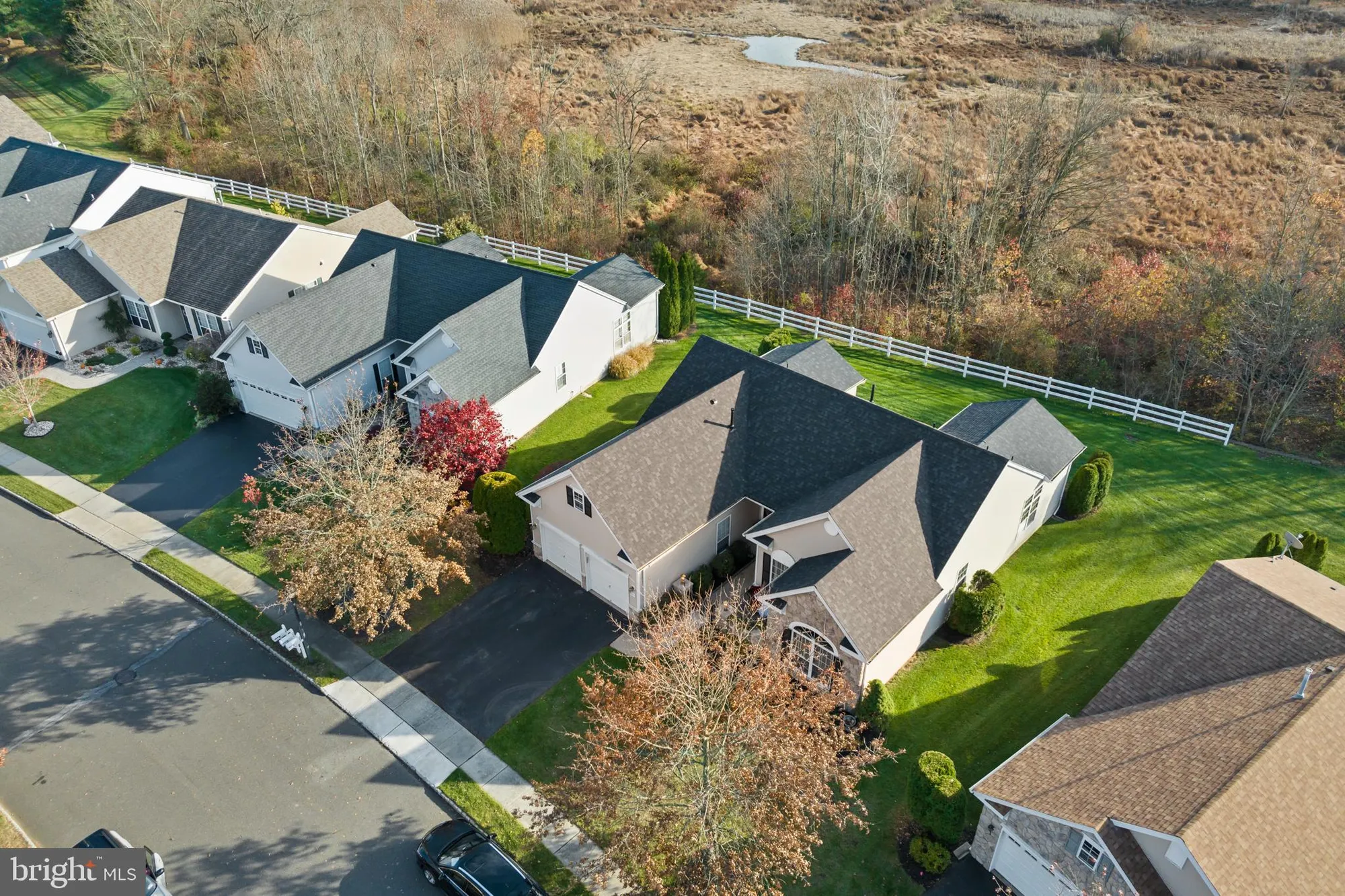 Property Slideshow image 8 of 23 | 25 ellington dr, Columbus, NJ, 08022