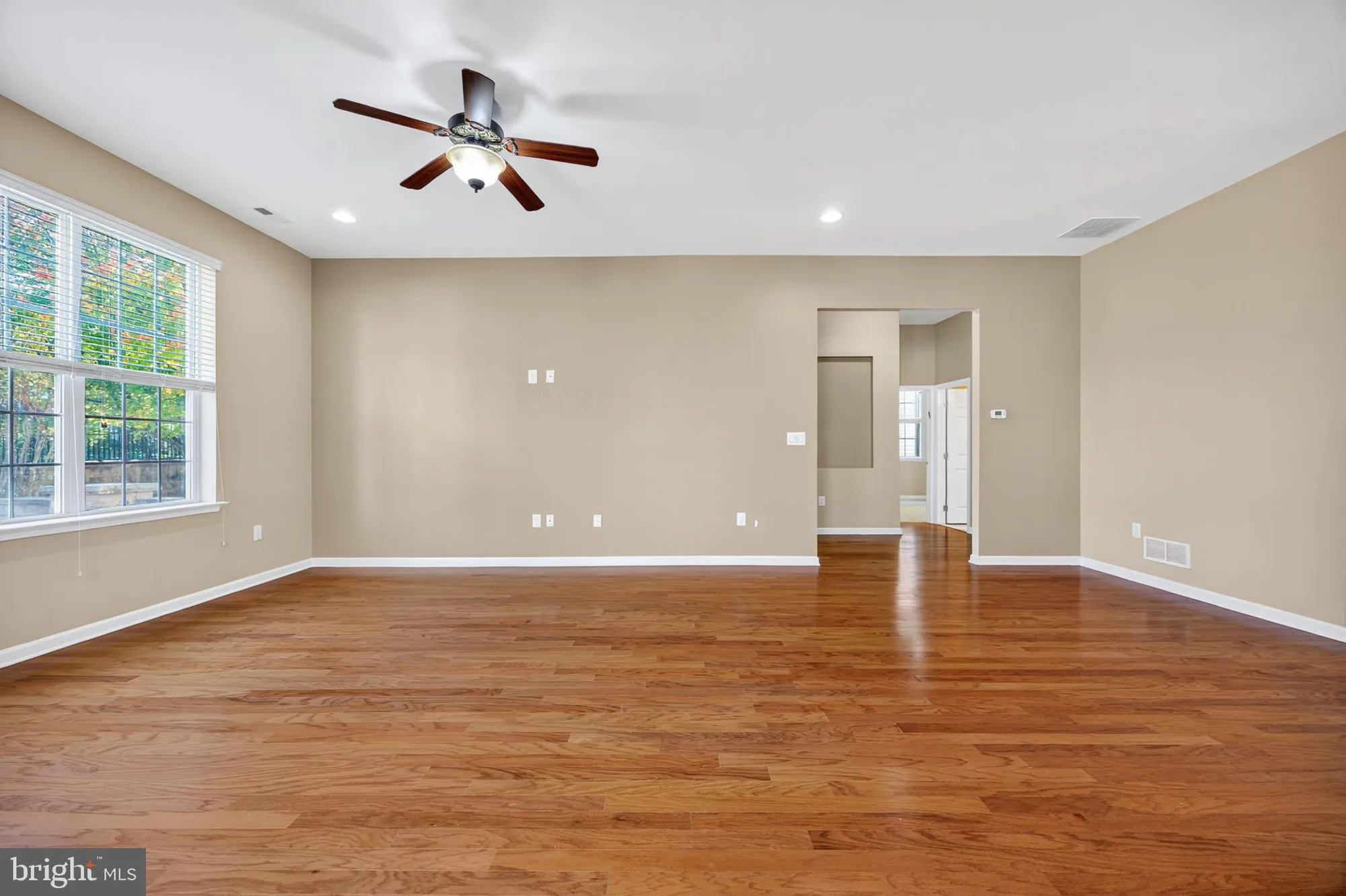 Property Slideshow image 9 of 43 | 24 fisher island ct, Monroe Township, NJ, 08831