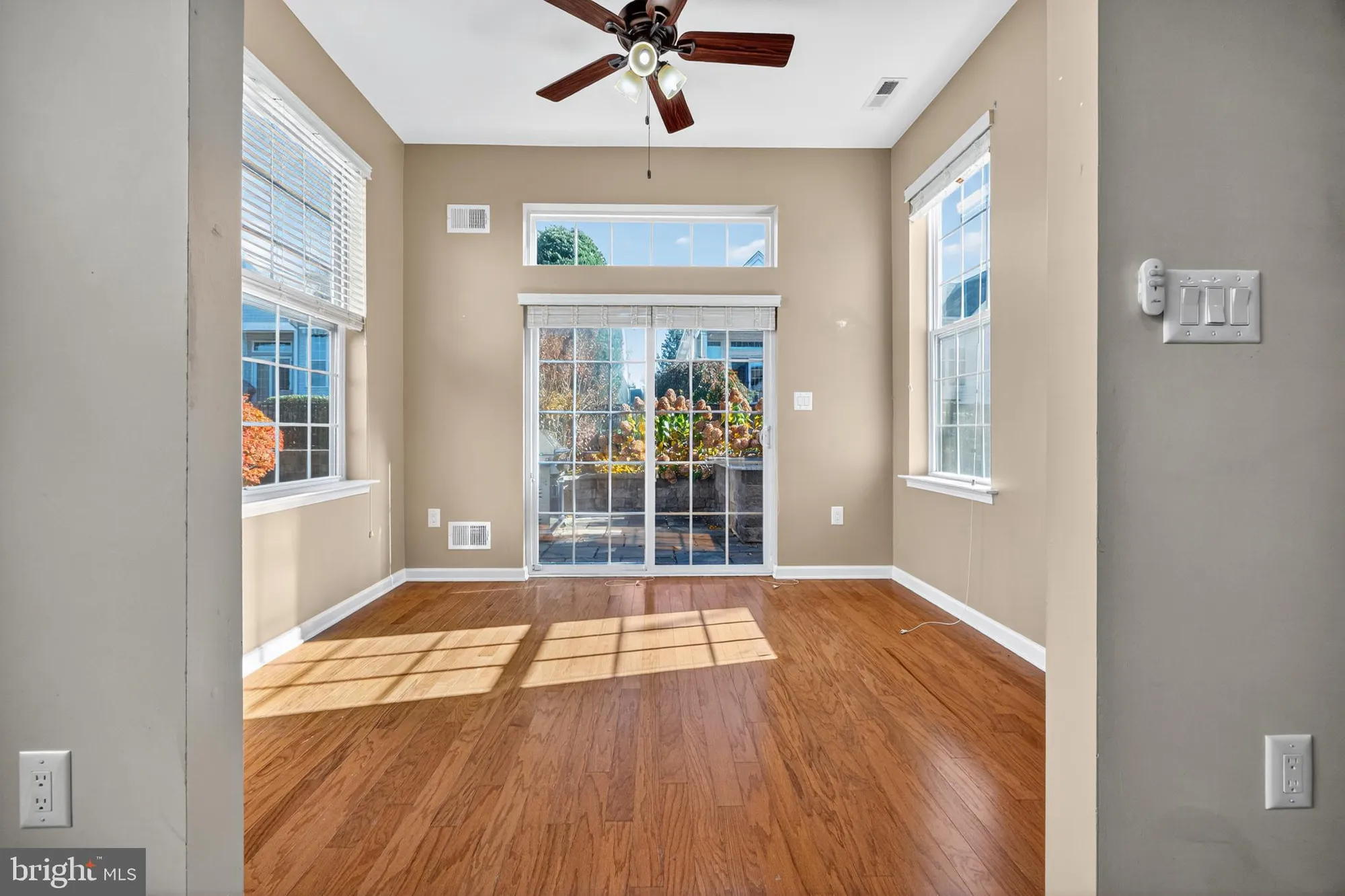 Property Slideshow image 17 of 43 | 24 fisher island ct, Monroe Township, NJ, 08831