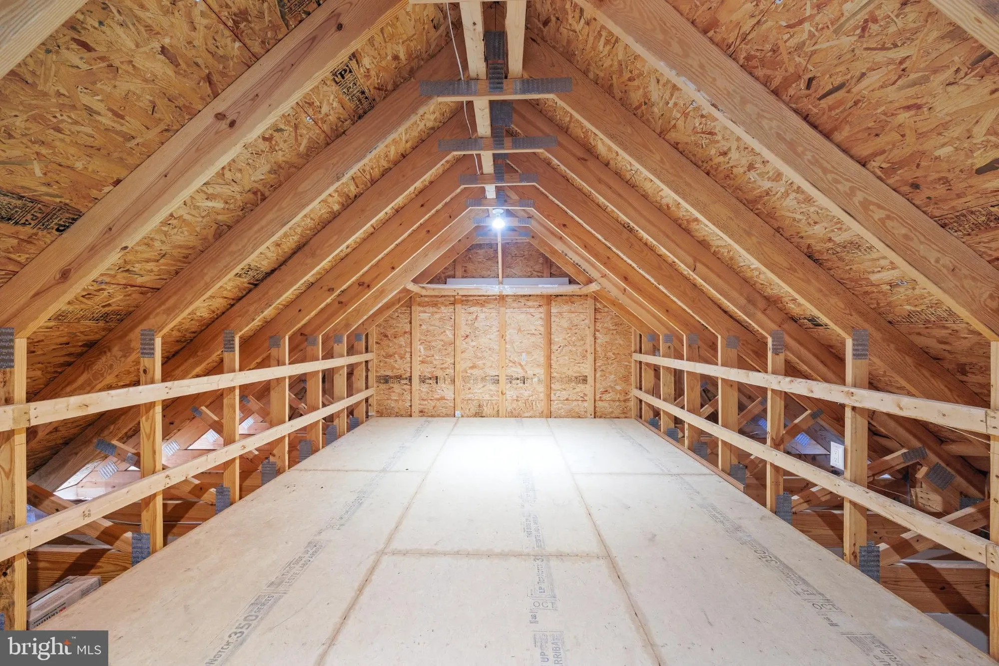 Property Slideshow image 34 of 43 | 24 fisher island ct, Monroe Township, NJ, 08831